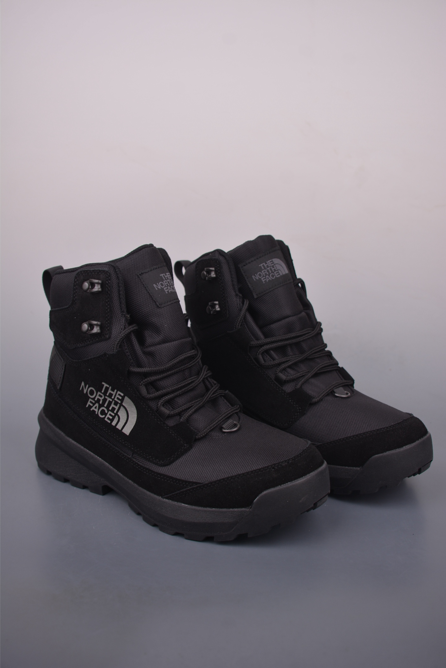 The North Face Men's Chilkat High-Top Outdoor Performance Boots - Durable & Reliable 1 i1759016233485 8467 0 0