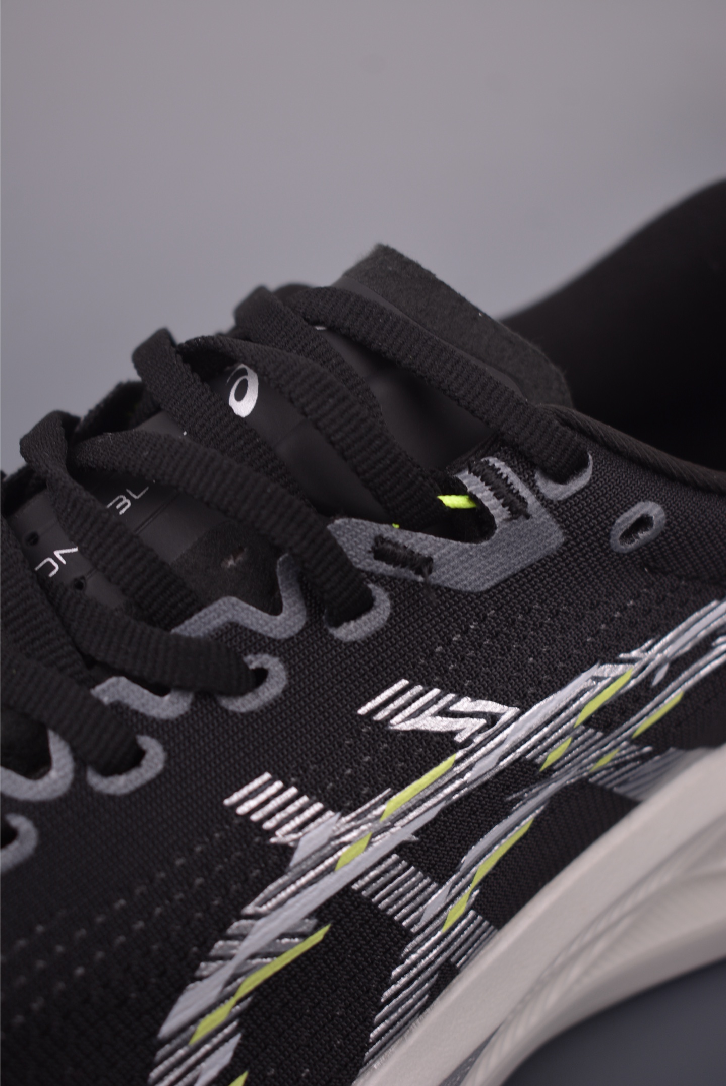 ASICS Sonicblast Running Shoes: Breathable, Professional Grade, Comfortable 7 i1759016363772 4474 0 6