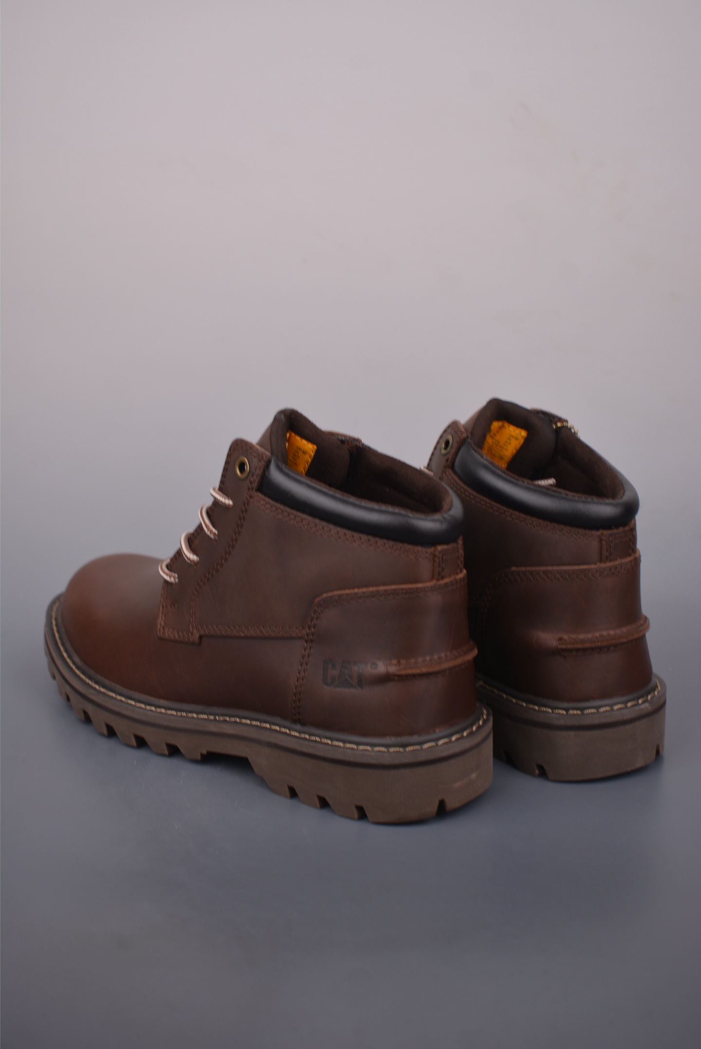 CAT Men's Classic Leather Martin Boots - Stylish and Durable for Outdoor Wear 3 i1759017212381 7938 0 1