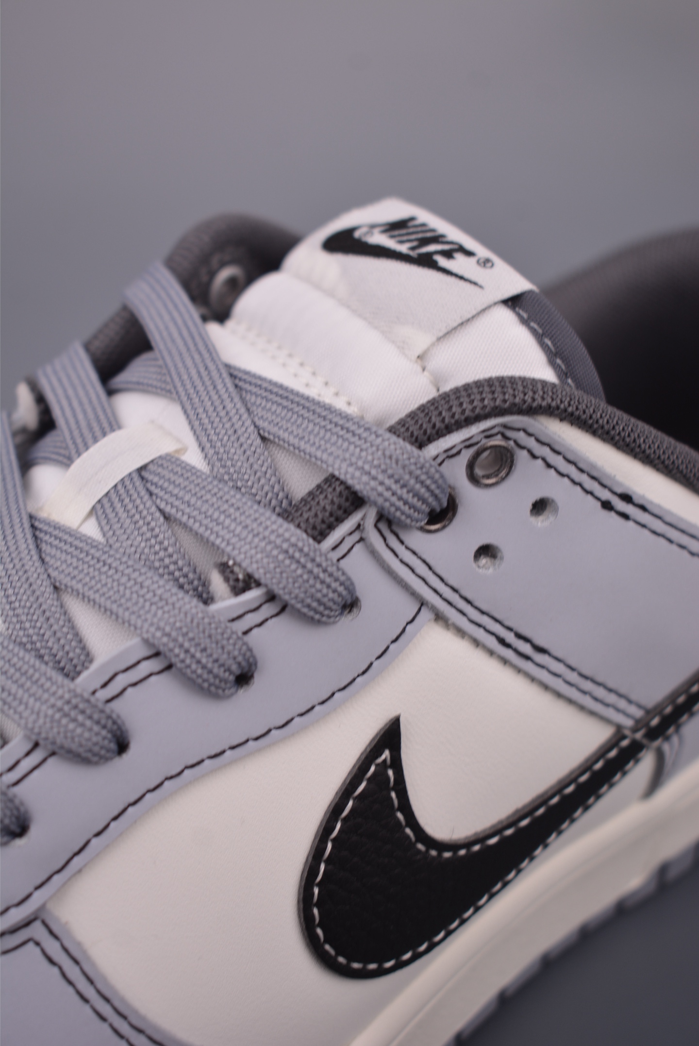 280 Nike SB Dunk Low ”Just Do It”联名 BB0528-109-Chinese UA Cheap High Quatity Brand Clothes Bags handbags Sneakers wholesale wholesaler seller from China Factory suppliers Fashion Clothing Shoes best Quality Beautiful Price 280 Nike SB Dunk Low ”Just Do It”联名 BB0528-109