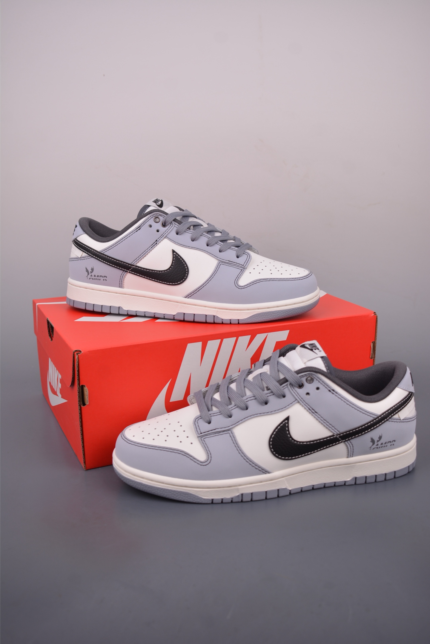 280 Nike SB Dunk Low ”Just Do It”联名 BB0528-109-Chinese UA Cheap High Quatity Brand Clothes Bags handbags Sneakers wholesale wholesaler seller from China Factory suppliers Fashion Clothing Shoes best Quality Beautiful Price 280 Nike SB Dunk Low ”Just Do It”联名 BB0528-109