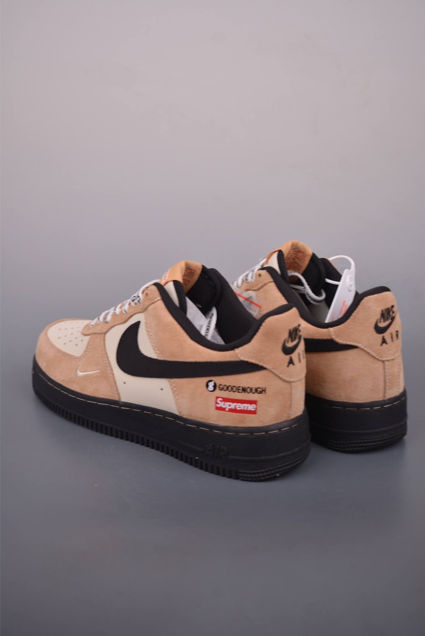 Nike Air Force 1 Low Supreme Collab - Authentic, Comfortable, and Stylish 3 i1759018480297 5612 0 1