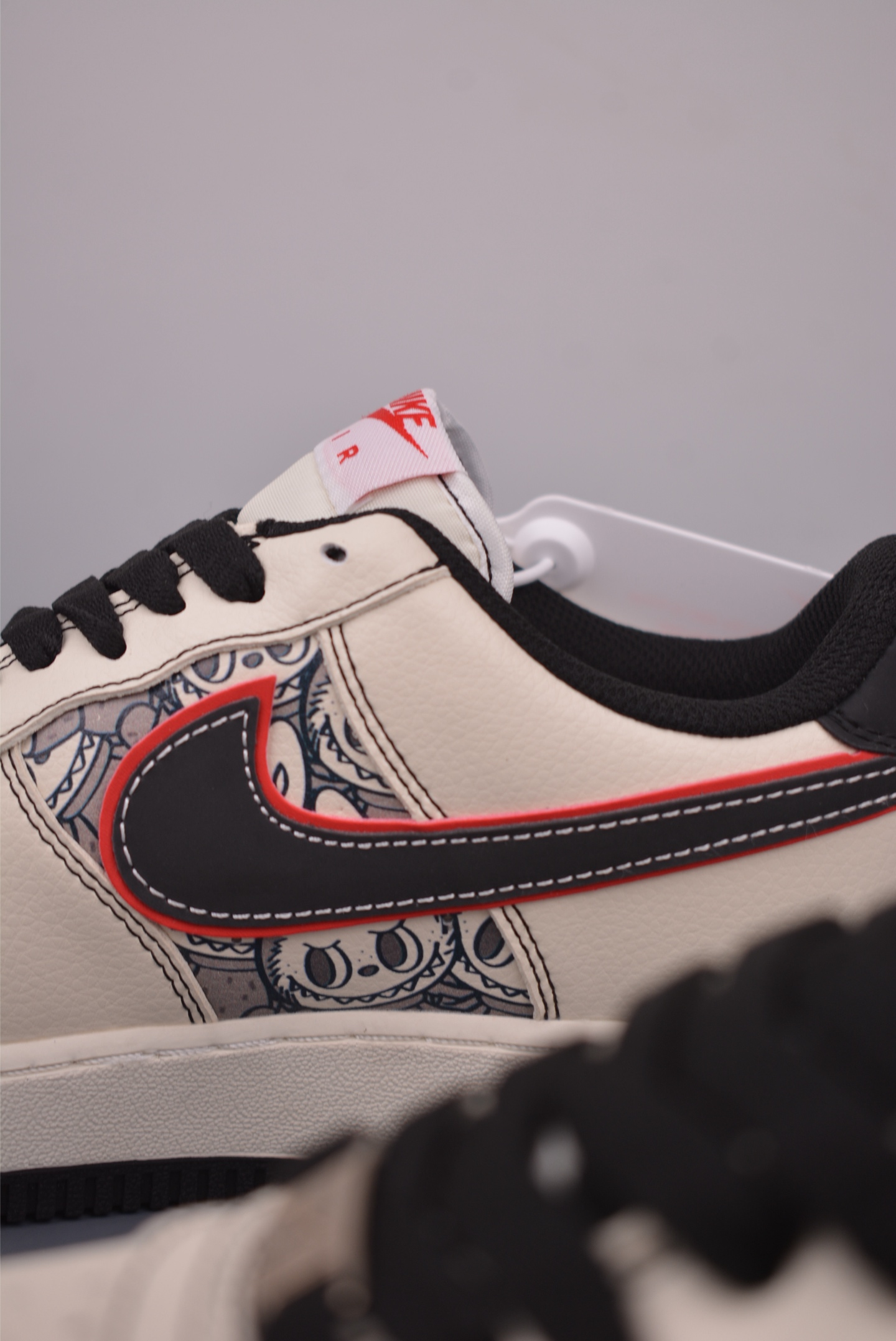 Nike Air Force 1 Low Labubu Collaboration - Limited Edition Sneakers 8 i1759018562294 4410 0 7