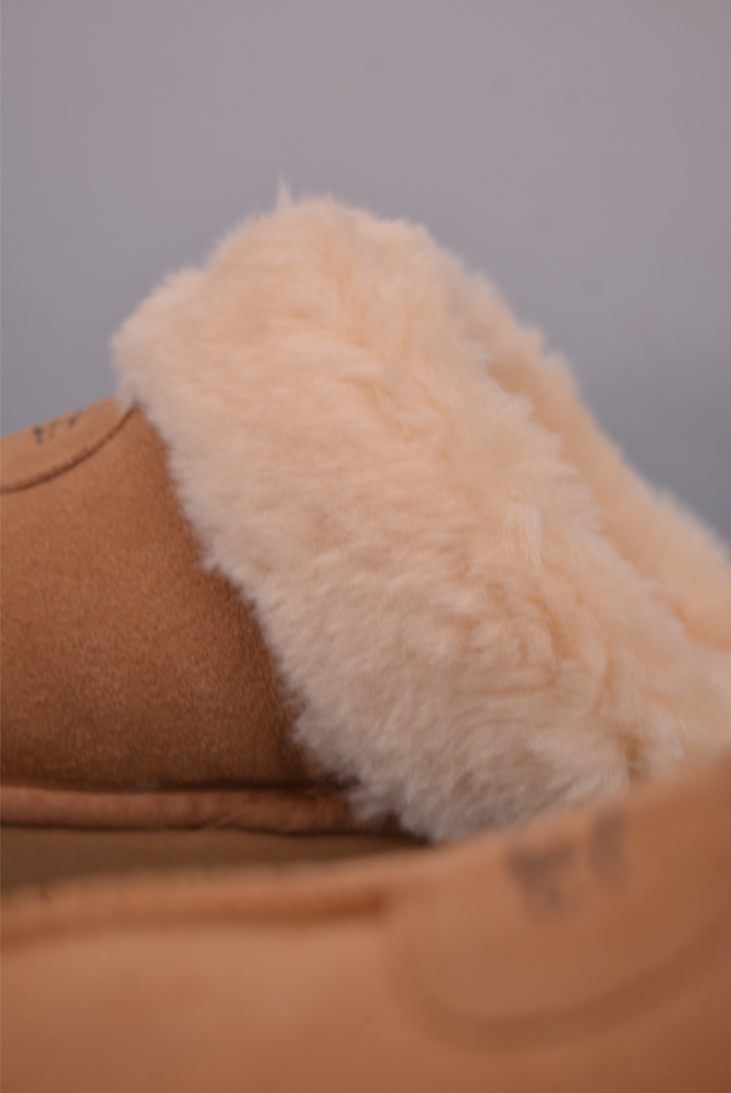 UGUCCI Women's Winter Thick-Soled Snow Boots Warm Slippers - Size 35 to 40 9 i1759018735503 1407 0 7