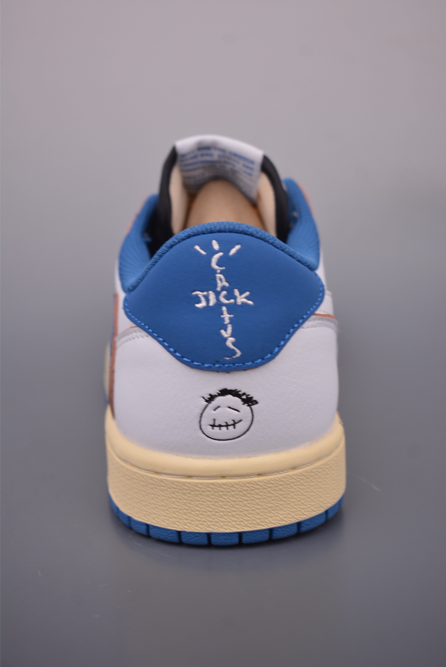Fragment x Travis Scott x Air Jordan 1 Low Sneakers - White/Blue Collaboration 4 i1759020329267 7299 0 3
