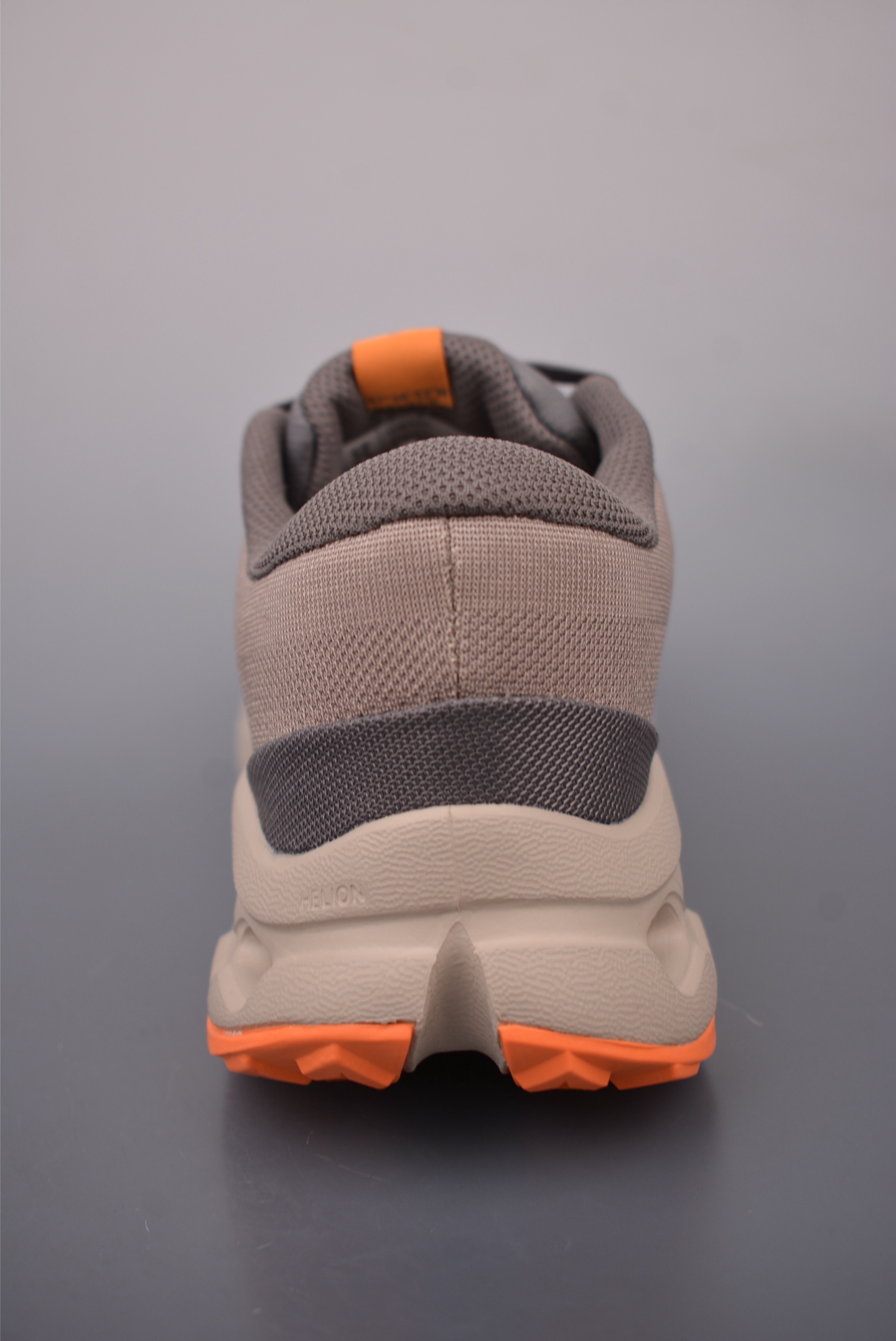 180 On昂跑 Cloudsurfer Trail 2 户外街头机能风跑步鞋 3ME10134323-Chinese UA Cheap High Quatity Brand Clothes Bags handbags Sneakers wholesale wholesaler seller from China Factory suppliers Fashion Clothing Shoes best Quality Beautiful Price 180 On昂跑 Cloudsurfer Trail 2 户外街头机能风跑步鞋 3ME10134323