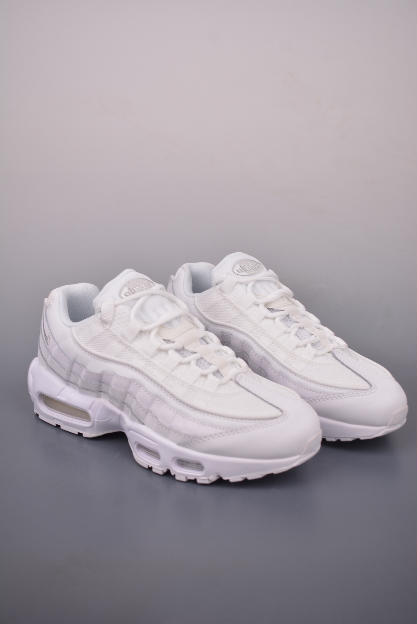Nike Air Max 95: Iconic Design, Ultimate Comfort, All-White Edition