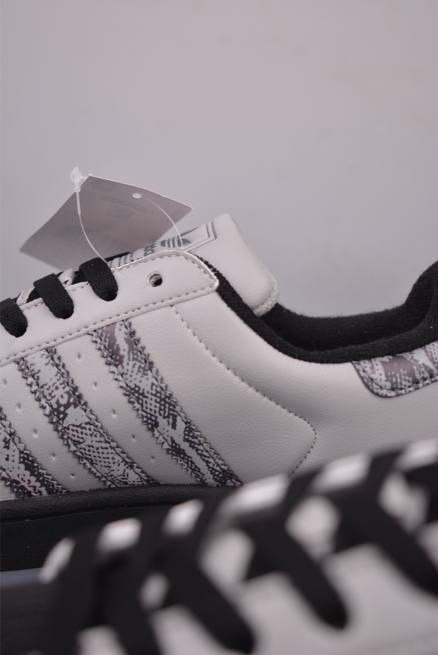 140 Adidas Originals Superstar 2025全新版本 贝壳头 JP6059-Chinese UA Cheap High Quatity Brand Clothes Bags handbags Sneakers wholesale wholesaler seller from China Factory suppliers Fashion Clothing Shoes best Quality Beautiful Price 140 Adidas Originals Superstar 2025全新版本 贝壳头 JP6059