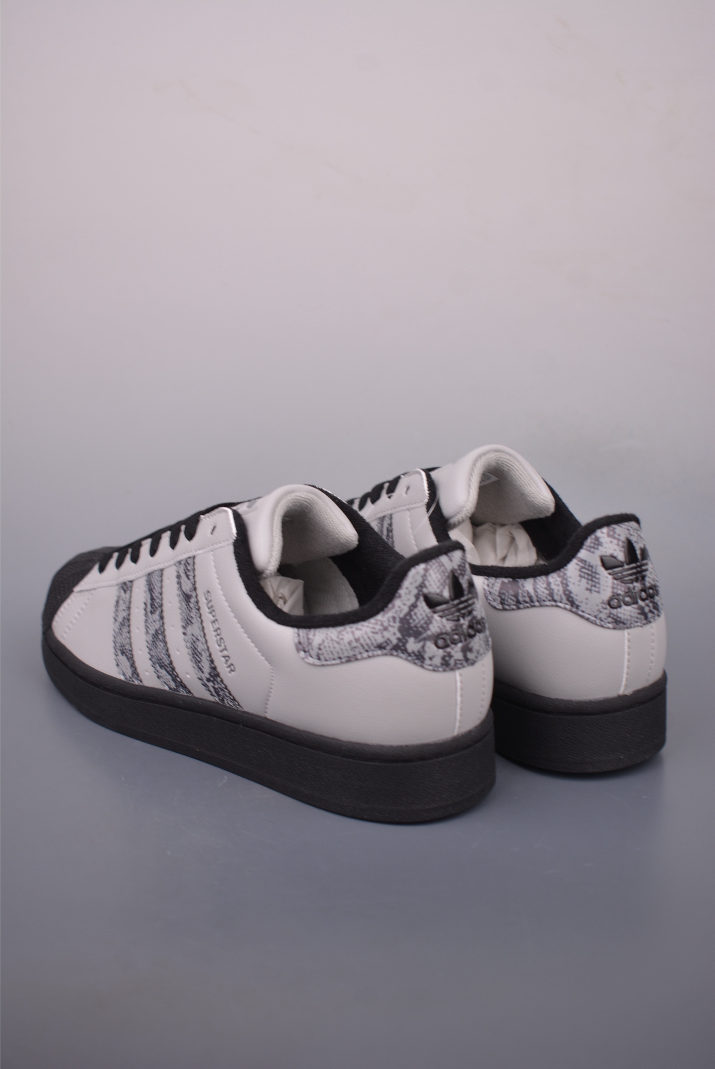 140 Adidas Originals Superstar 2025全新版本 贝壳头 JP6059-Chinese UA Cheap High Quatity Brand Clothes Bags handbags Sneakers wholesale wholesaler seller from China Factory suppliers Fashion Clothing Shoes best Quality Beautiful Price 140 Adidas Originals Superstar 2025全新版本 贝壳头 JP6059