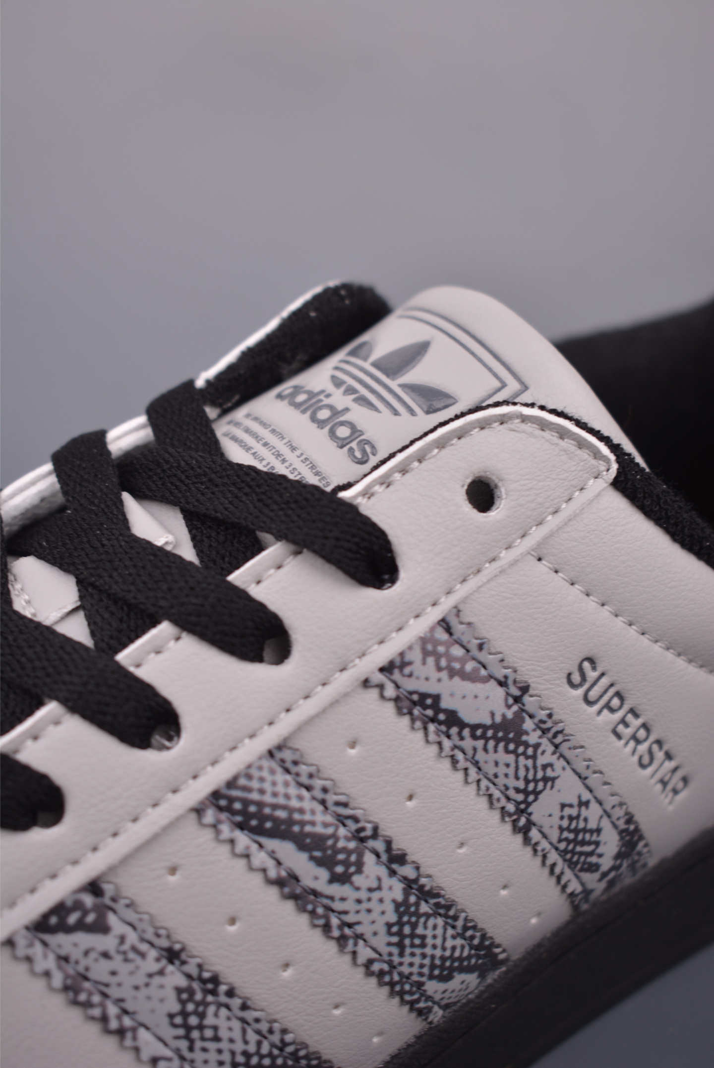 140 Adidas Originals Superstar 2025全新版本 贝壳头 JP6059-Chinese UA Cheap High Quatity Brand Clothes Bags handbags Sneakers wholesale wholesaler seller from China Factory suppliers Fashion Clothing Shoes best Quality Beautiful Price 140 Adidas Originals Superstar 2025全新版本 贝壳头 JP6059