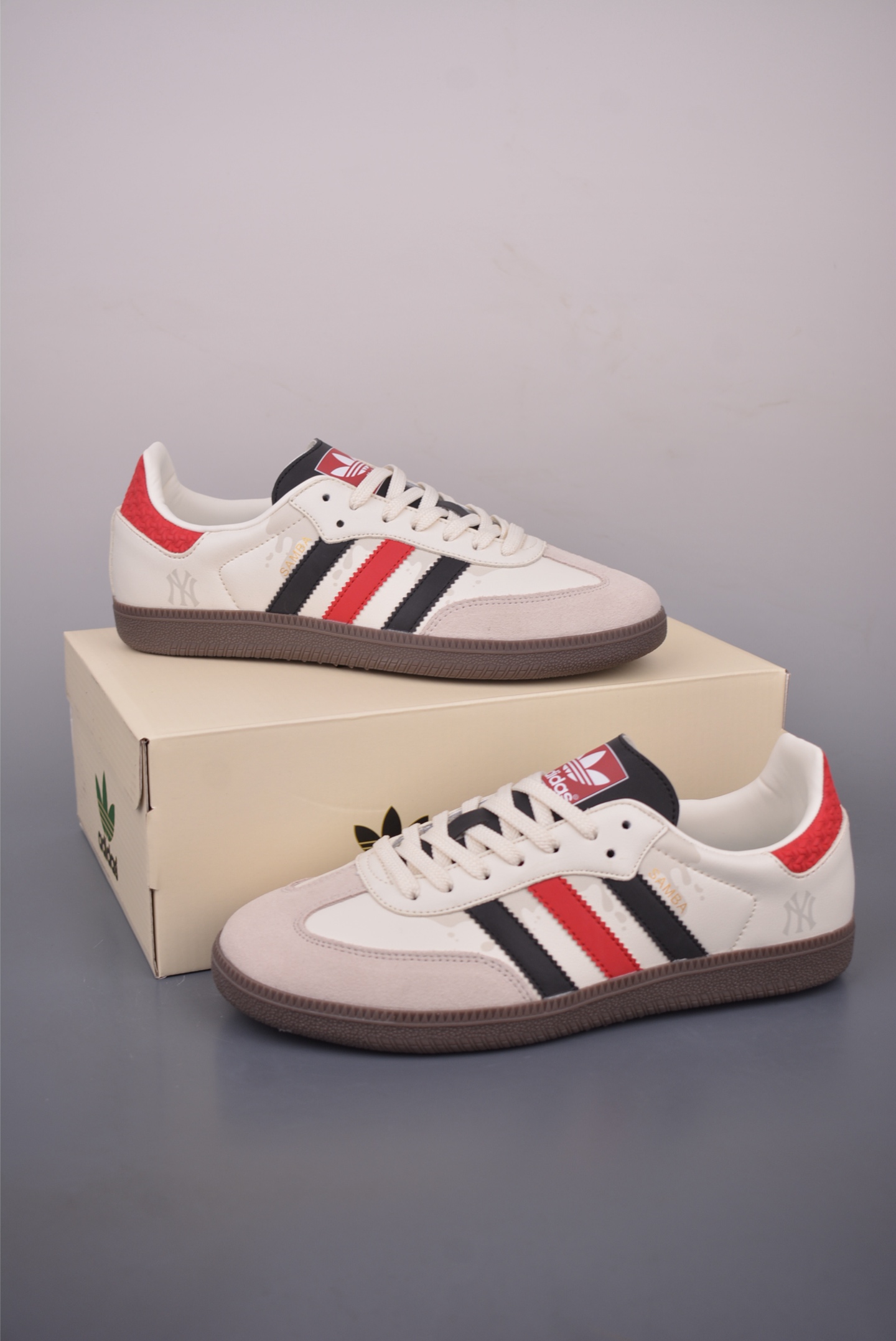 Adidas Samba OG DIY Sneakers - Retro Style, Premium Craftsmanship and Comfort 5 i1759106786562 4209 0 4