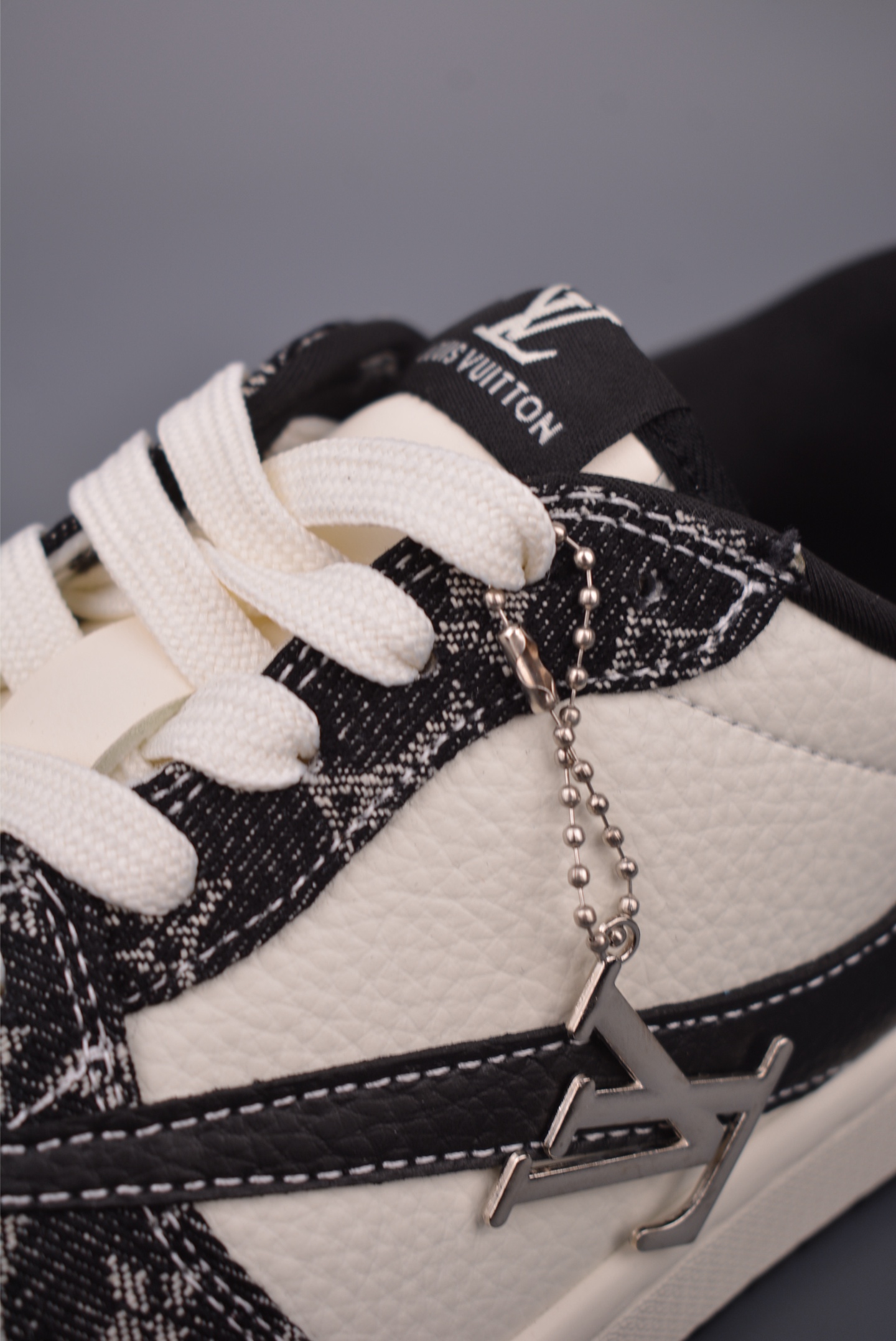 Fragment Travis Scott Louis Vuitton Air Jordan 1 Low - Black Toe Design 8 i1759106892303 2176 0 7