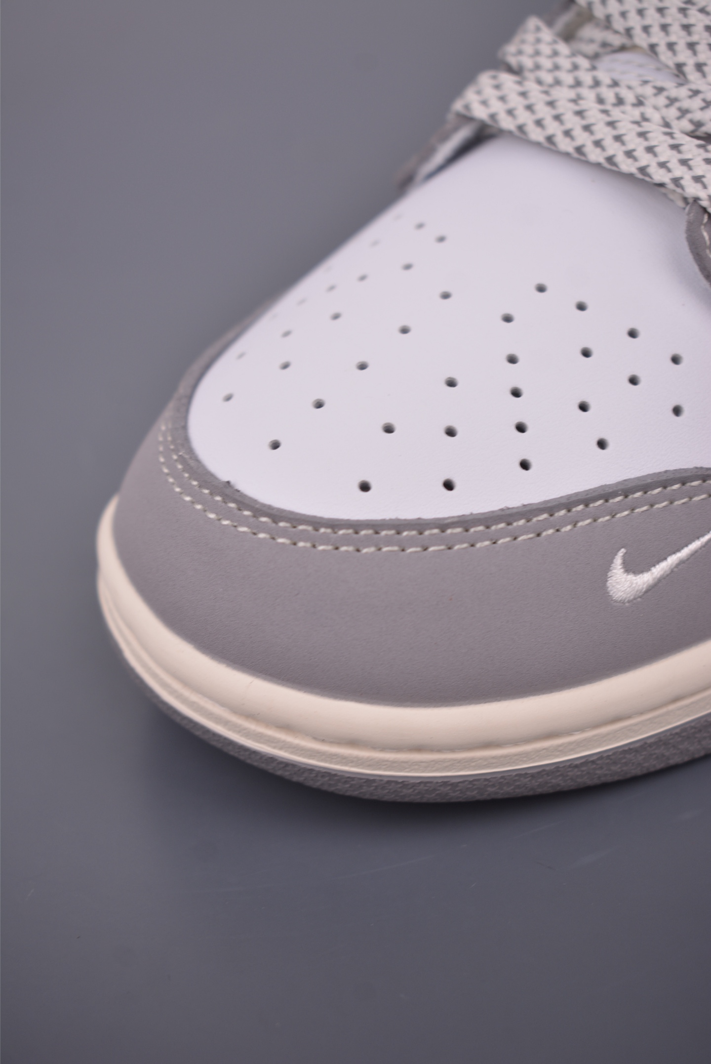 Nike SB Dunk Low STSSY Collaboration Premium Quality Authentic Design 7 i1759106991282 1919 0 5