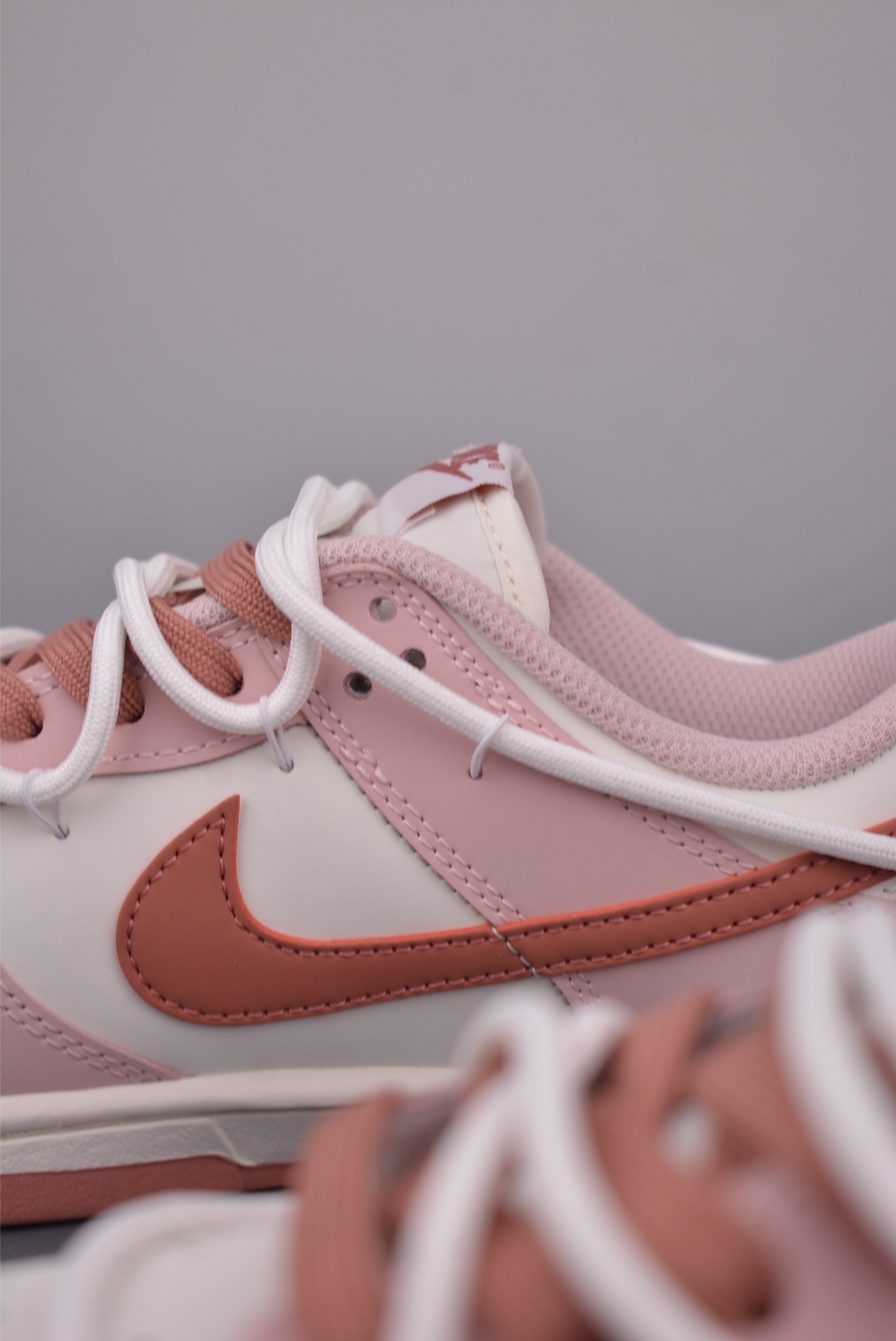 Nike SB Dunk Low "Just Do It" Pink Oxford Women's Shoes PC0528 8 i1759107082775 2167 0 7