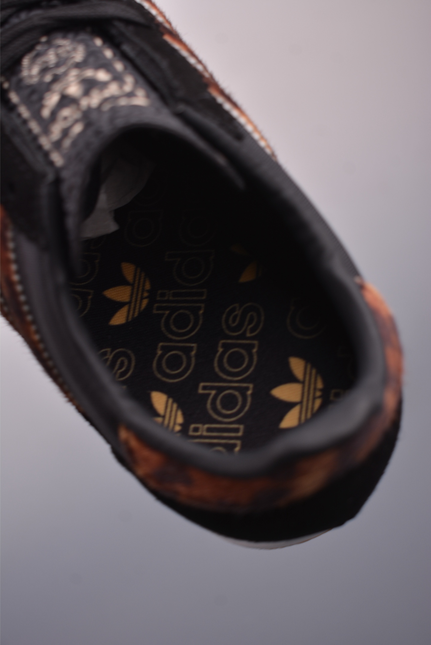 Adidas Originals SL 72 RS Lightweight Retro Running Shoes - Breathable Comfort 9 i1759107819009 9028 0 8