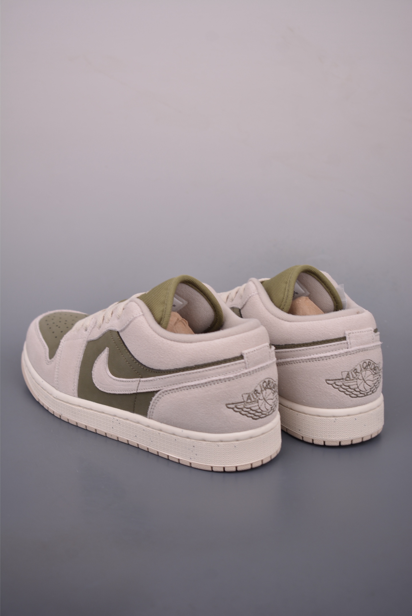 Air Jordan 1 Low White Green Casual Sneakers, Official Color Matching 3 i1759187442433 1698 0 1