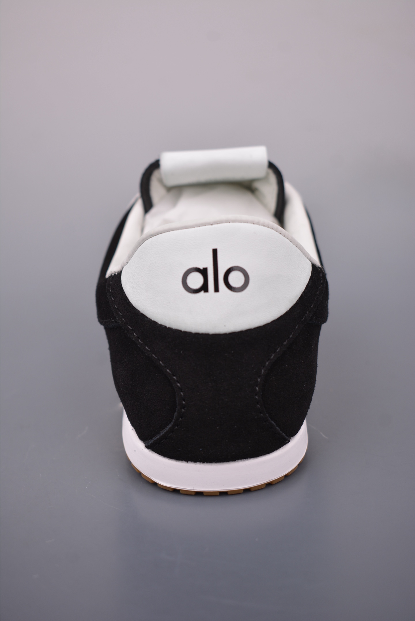 ALO Sunset Sneaker - Comfortable, Versatile Low-Top Running Shoes for Women 5 i1759187636907 7477 0 3