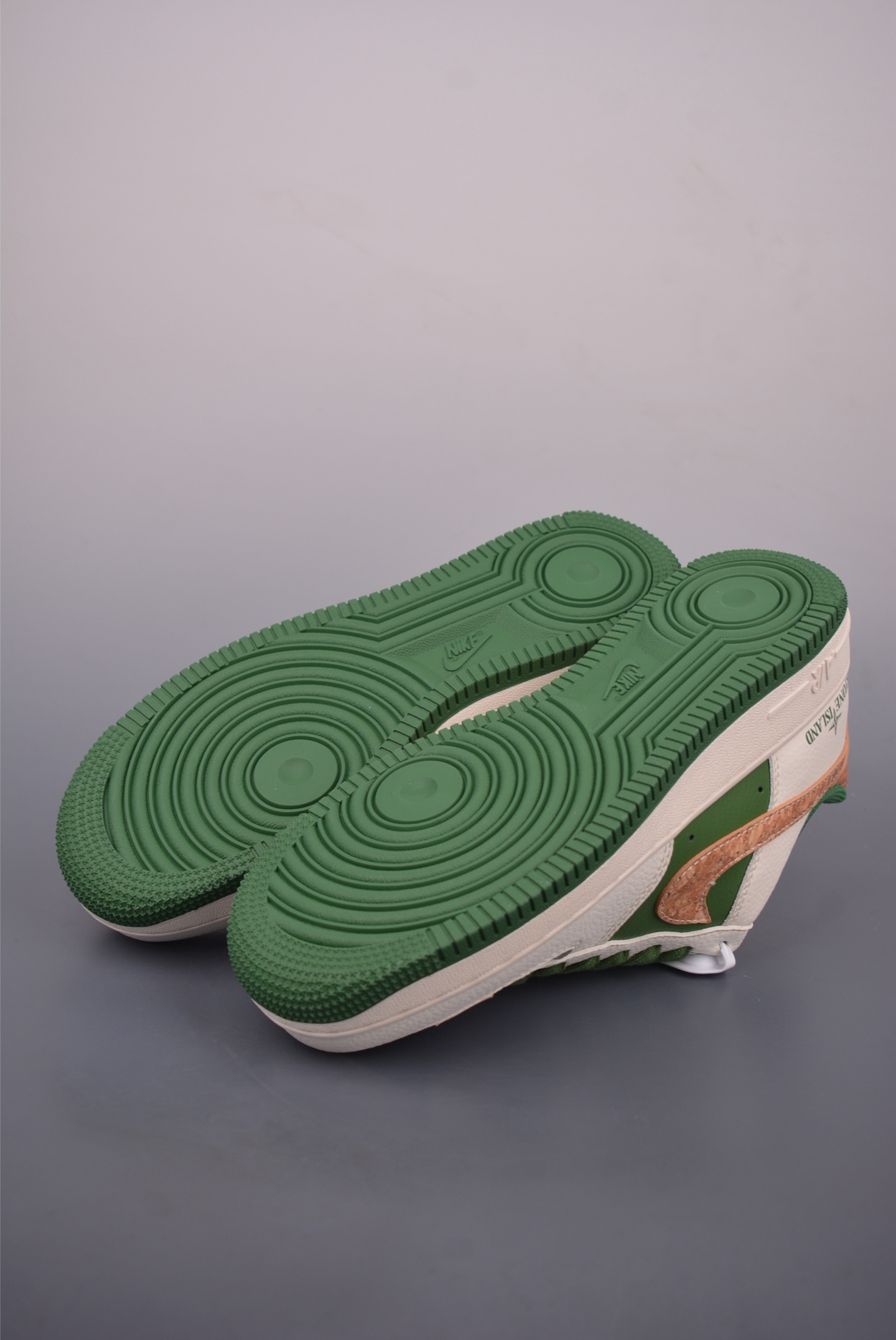Nike Air Force 1 Low Stone Island: Premium Comfort & Style 4 i1759187981461 9985 0 2