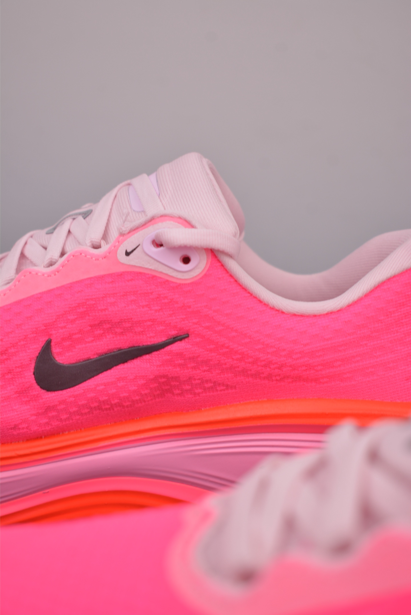Nike Air Zoom Vomero Plus Running Shoes - Advanced Tech, Superior Comfort 9 i1759233240012 1869 0 7