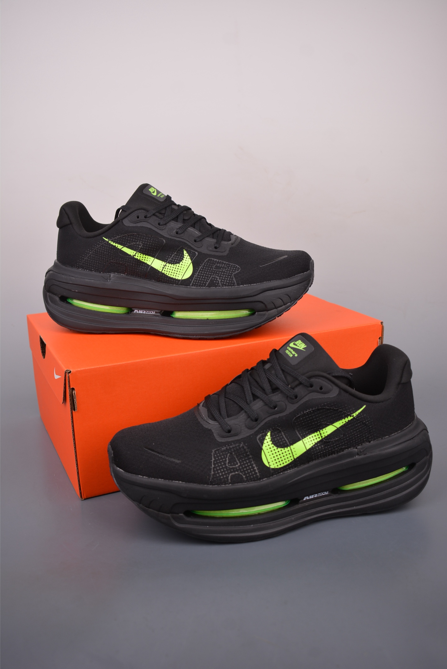 200 Nike Vomero premium Air气垫40周年 舒适百搭防滑耐磨 支撑缓震低帮 休闲跑步鞋 HQ2050-212