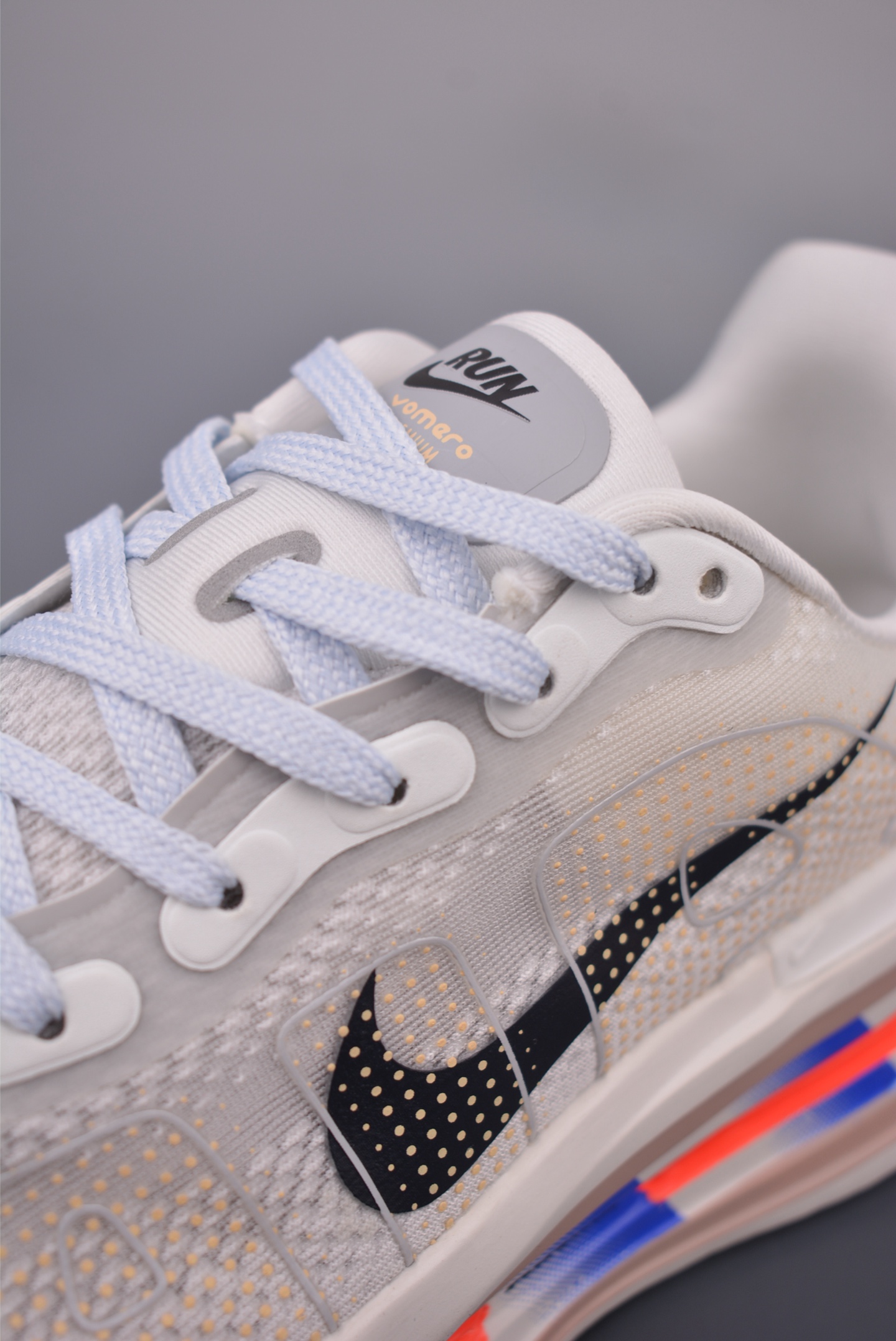 Nike Vomero Premium Air Cushion Running Shoes - Fashion, Comfort & Durability 7 i1759233329957 50 0 6