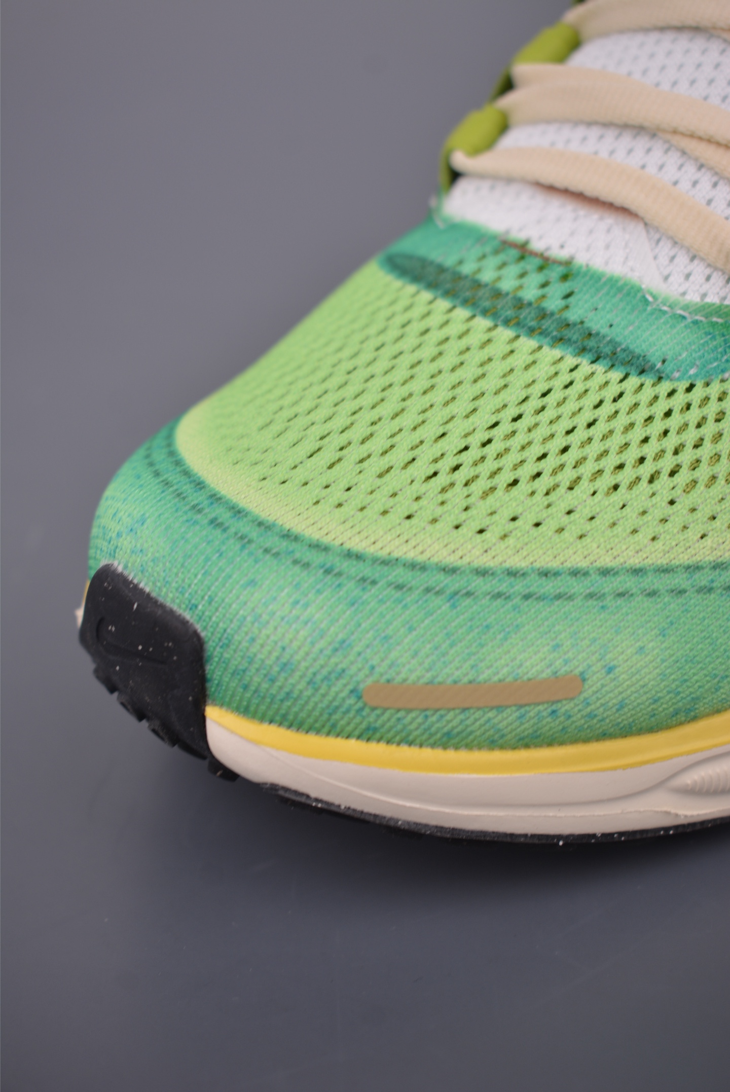 Nike Pegasus 41 SE Running Shoes - Cushioned, Breathable, and Durable 6 i1759233668942 7221 0 5
