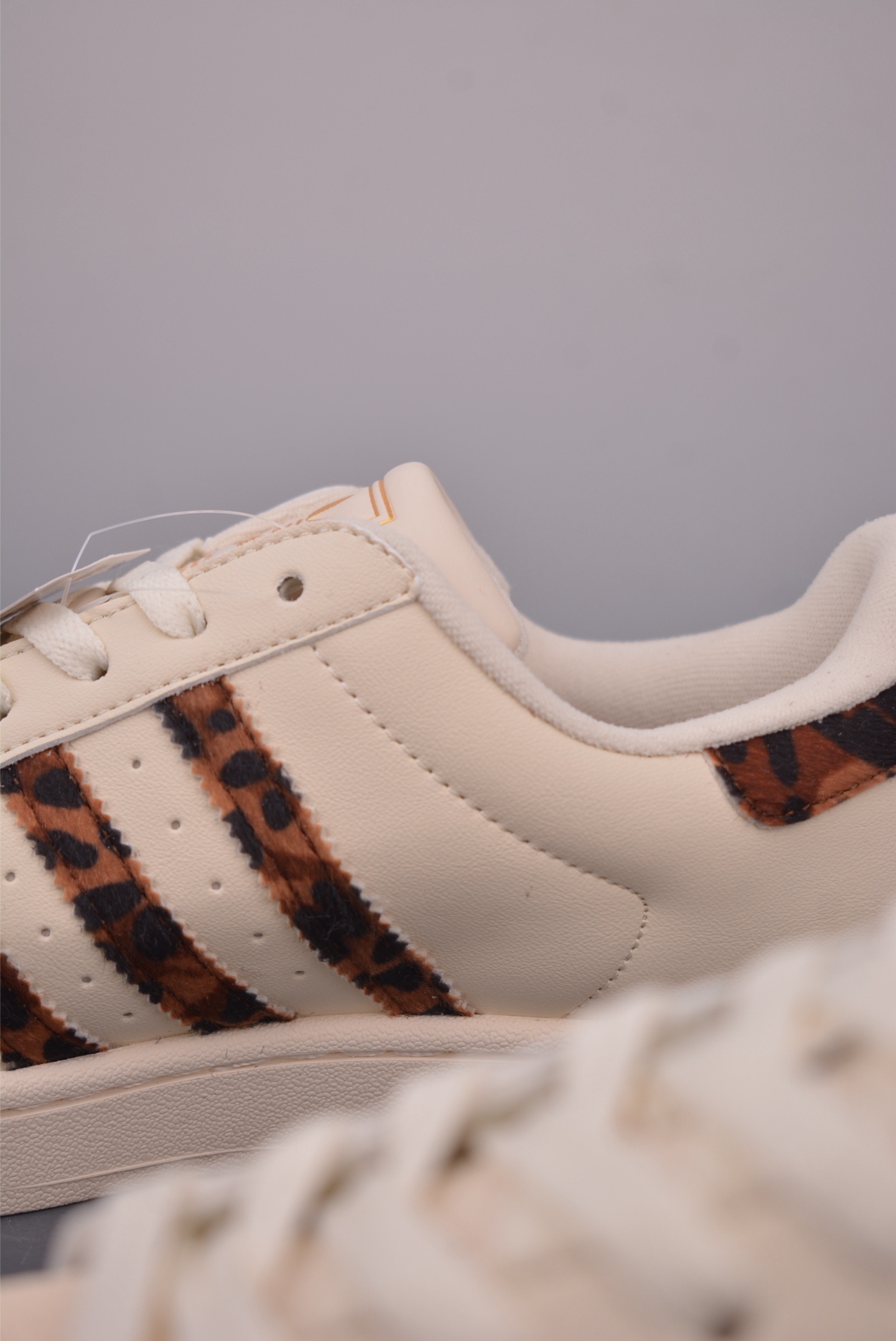140 Adidas Originals Superstar 2025全新版本 贝壳头 HQ2696