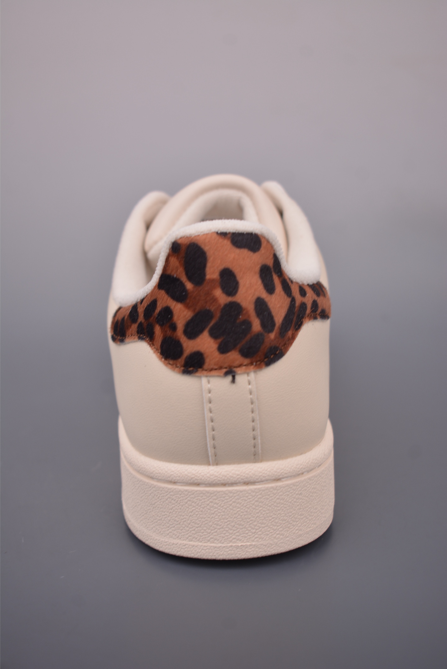 140 Adidas Originals Superstar 2025全新版本 贝壳头 HQ2696