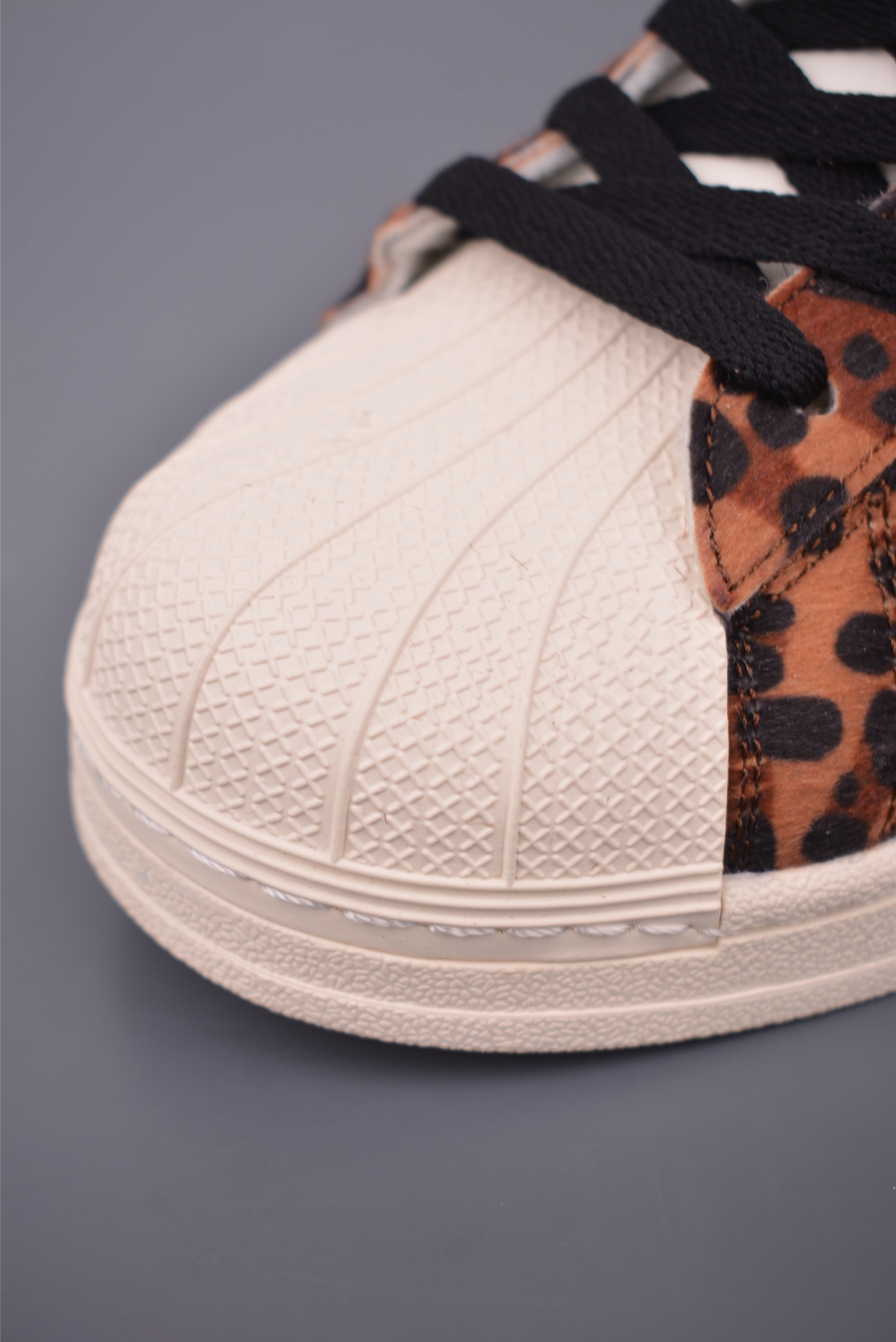 Adidas Originals Superstar Leopard Print Leather Upper Casual Sneakers 7 i1759233782855 4169 0 5