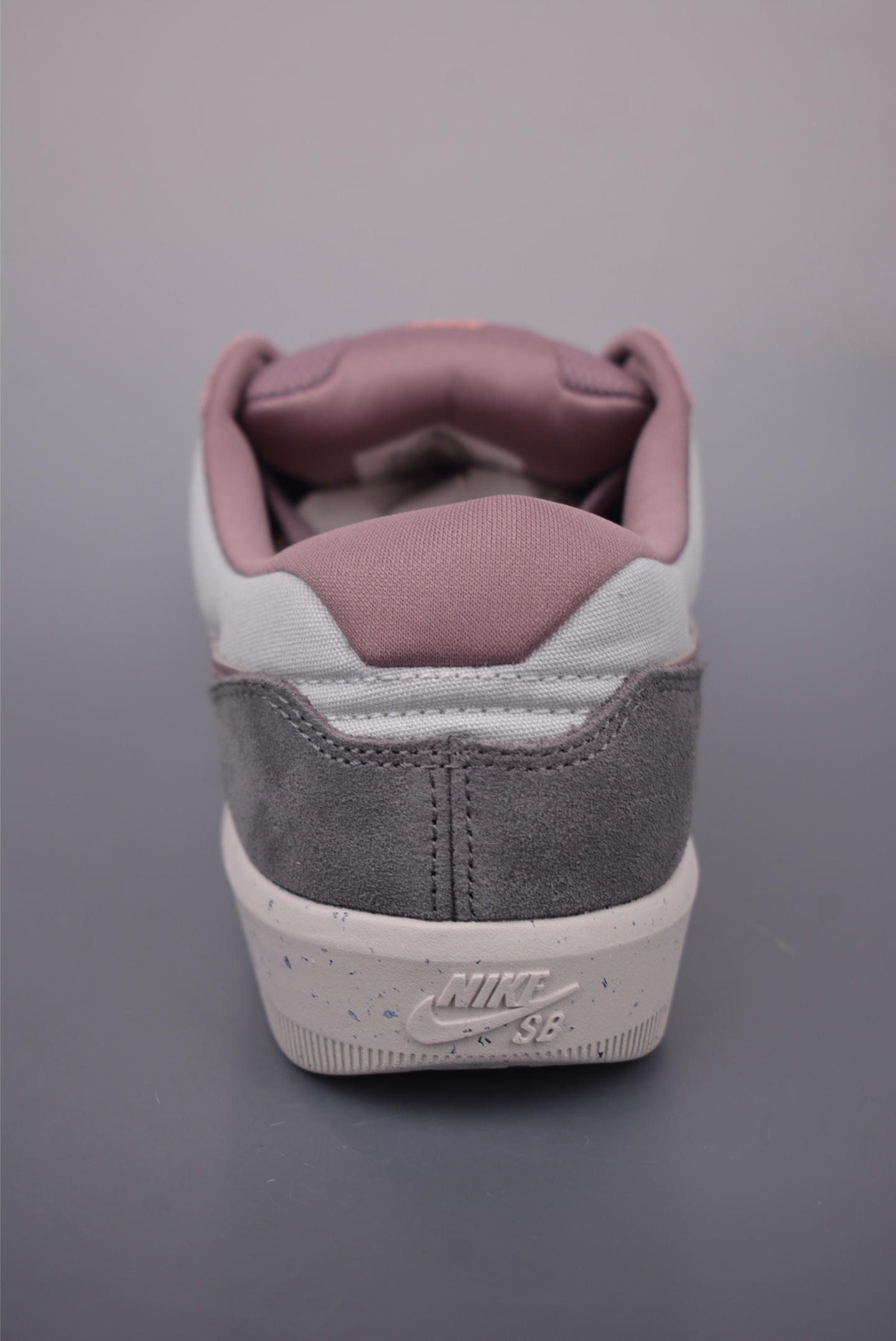 160 耐克Nike SB Force 58 硫化杯底 传统篮球风格 043903