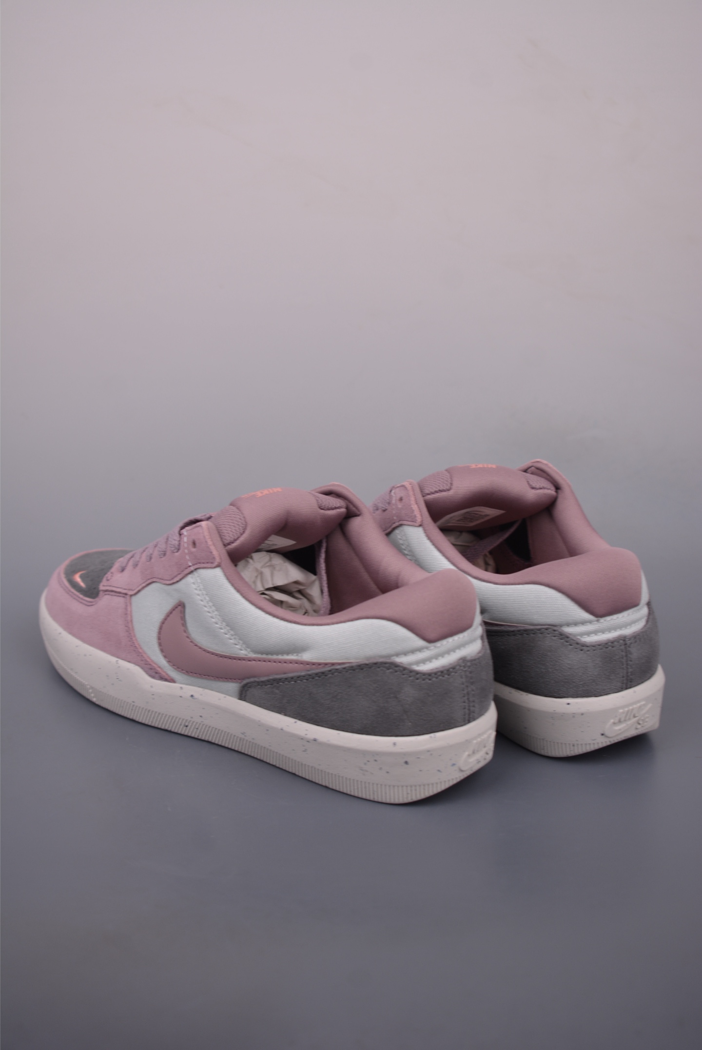 160 耐克Nike SB Force 58 硫化杯底 传统篮球风格 043903