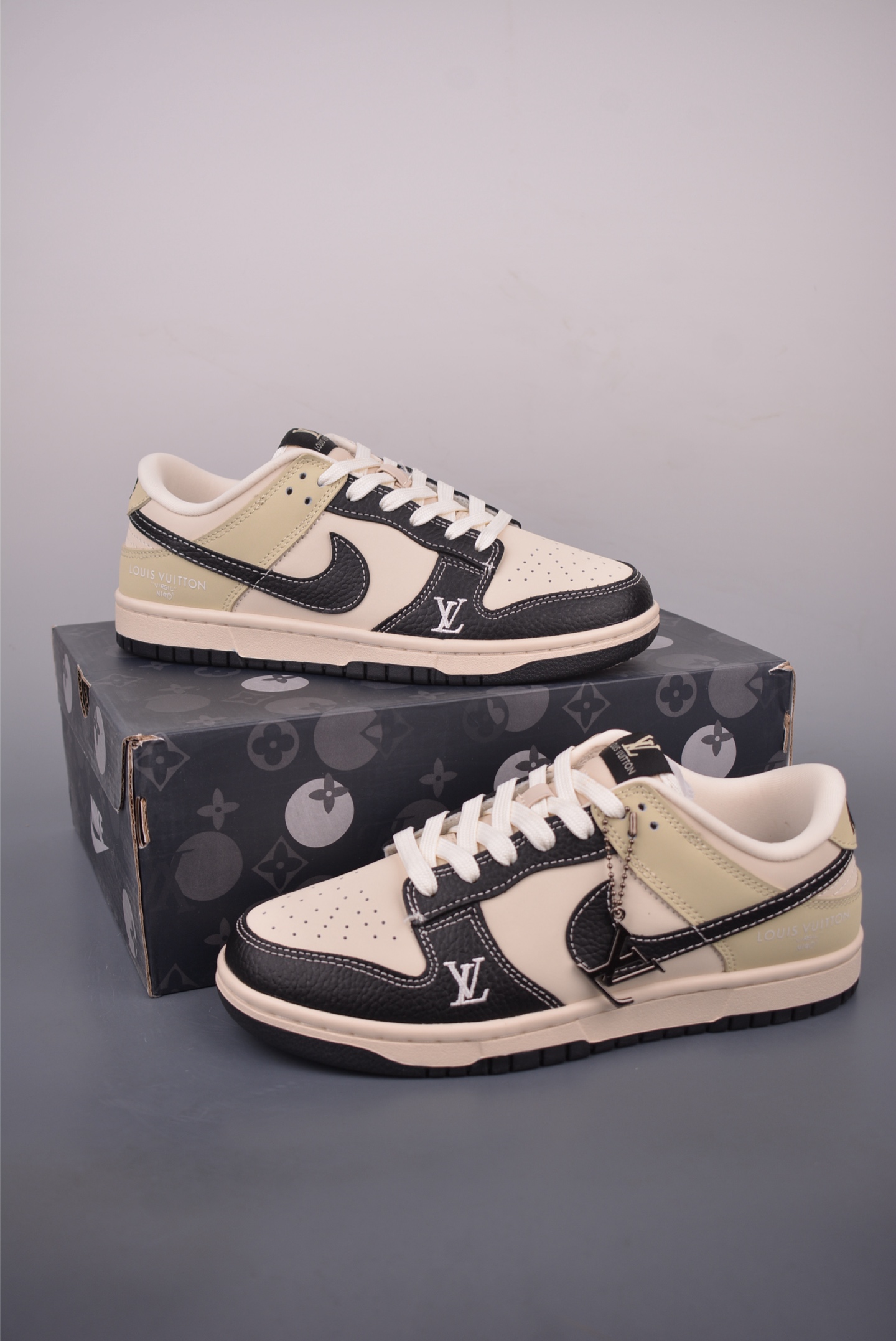 Nike Dunk Low Custom Louis Vuitton Sneakers Premium Quality Limited Edition 1 i1759259289342 9535 0 0