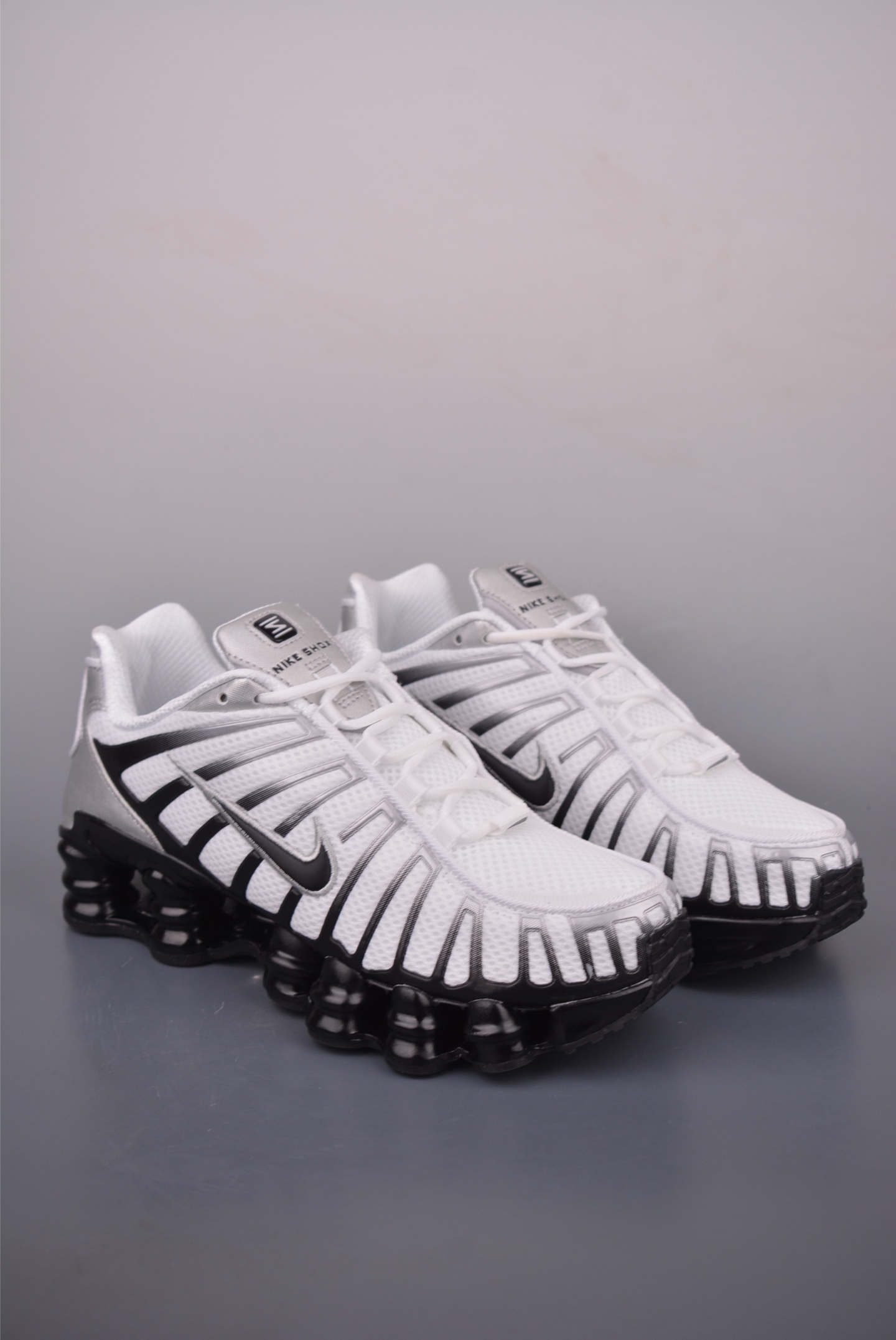 Nike Shox Ride 2 SP x Supreme Running Shoes - Full-Length Air Cushion 2 i1759259752397 9270 0 0