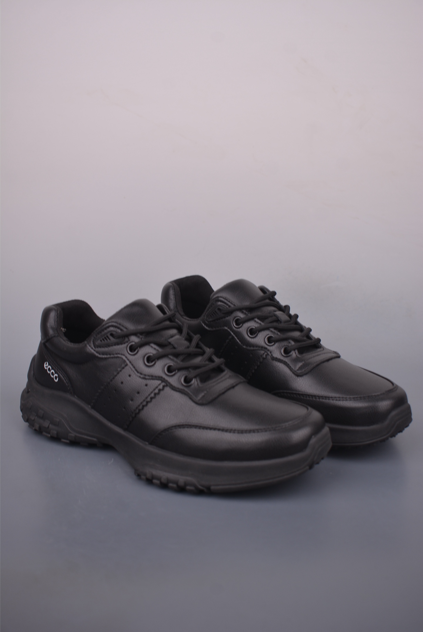 ECCO Men's Biom All-Leather Walking Shoes Lightweight Athletic Sneakers