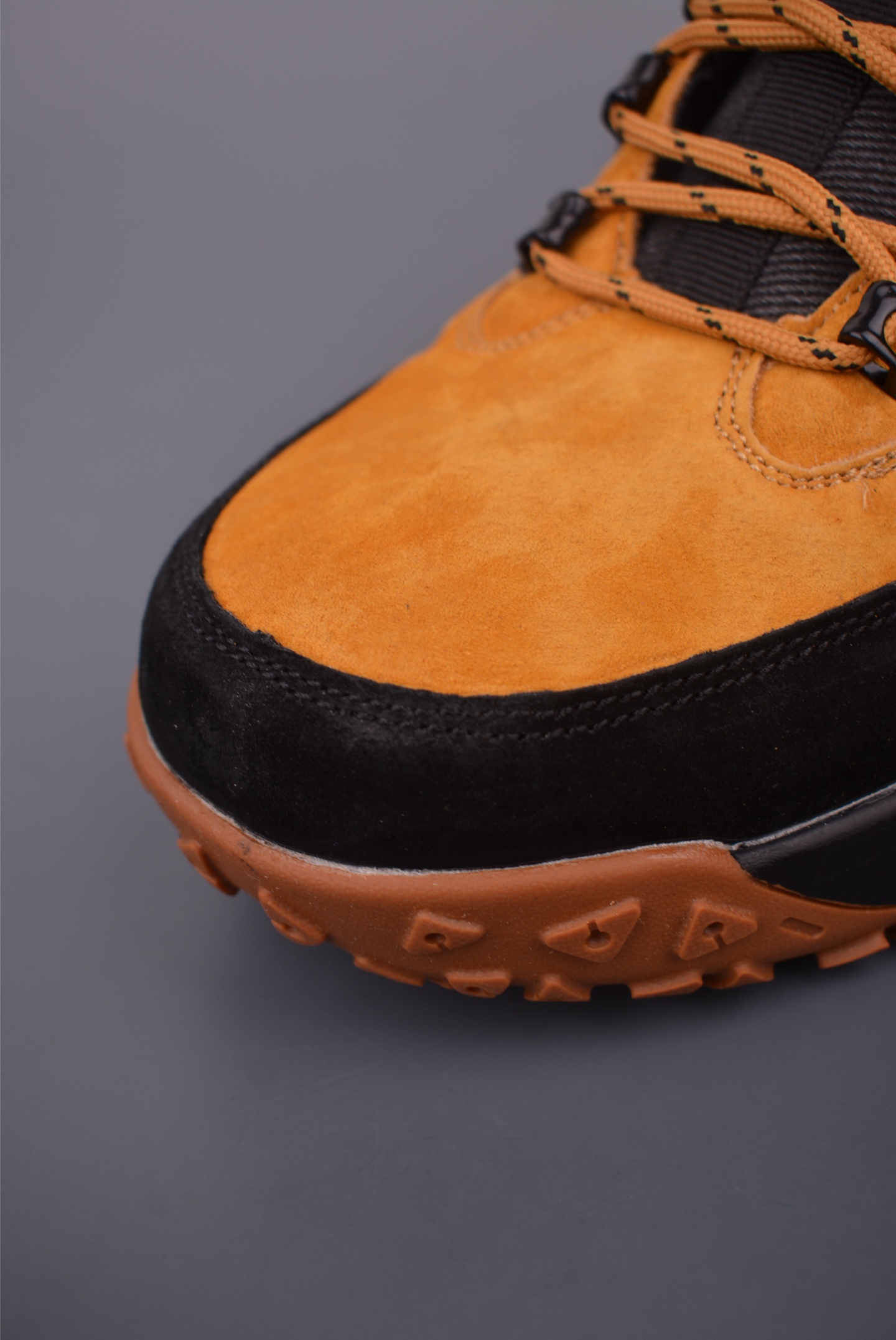 Timberland Men's Outdoor High-Top Casual Martin Boots - Premium Leather 7 i1759269328330 3671 0 5