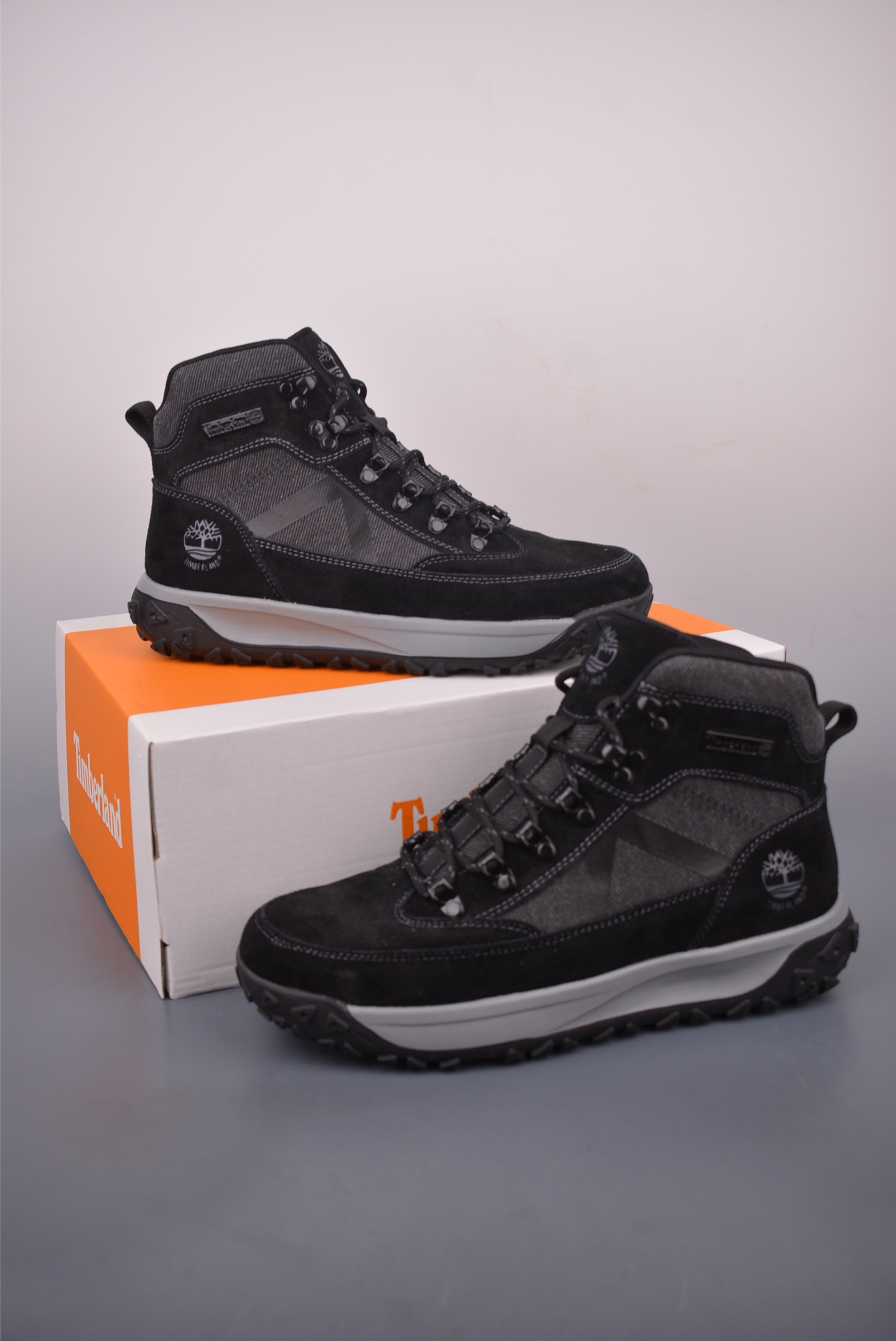 Timberland High-Top Outdoor Casual Martin Boots - Premium Leather, Durable Design 6 i1759269360329 2285 0 4
