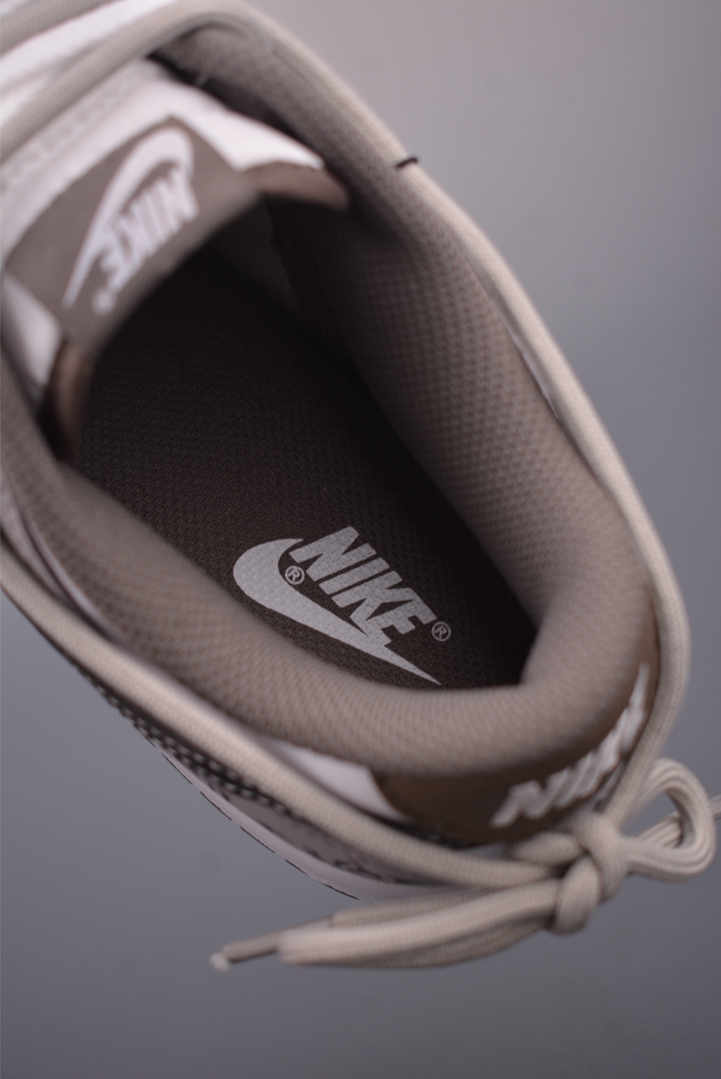 Nike SB Dunk Low "Just Do It" HF5441-111 Men's Skateboarding Shoes 10 i1759269457069 6680 0 8