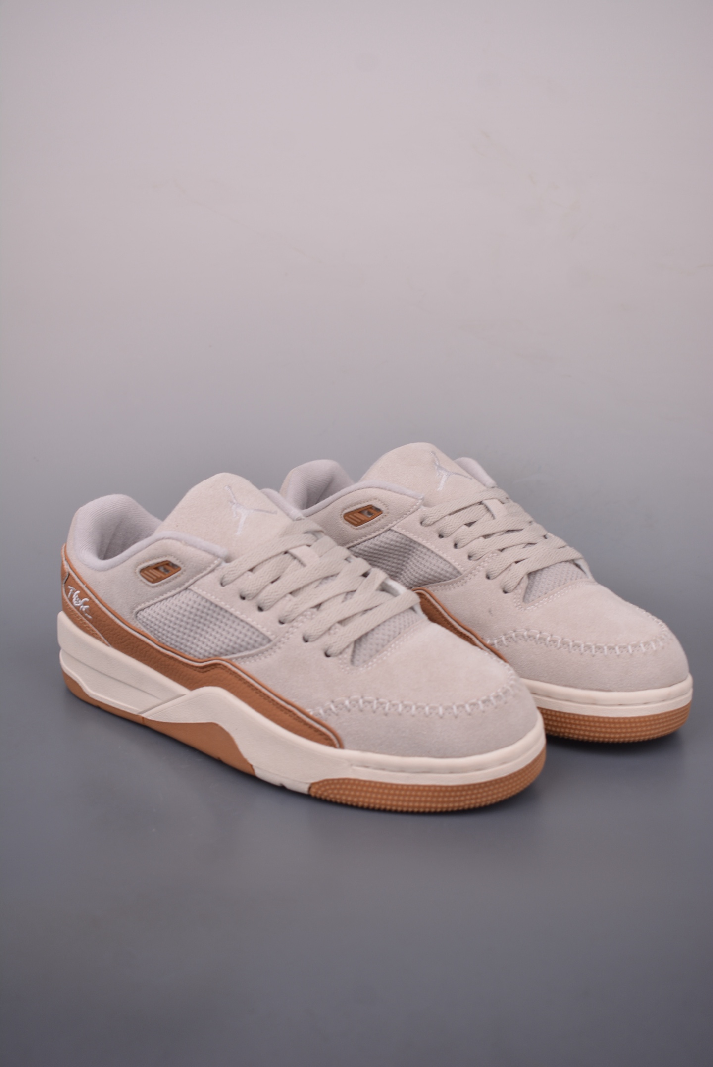 Air Jordan Flight Court Low-Top Retro Basketball Shoes Sneakers IB4414-120 2 i1759269616334 7690 0 0