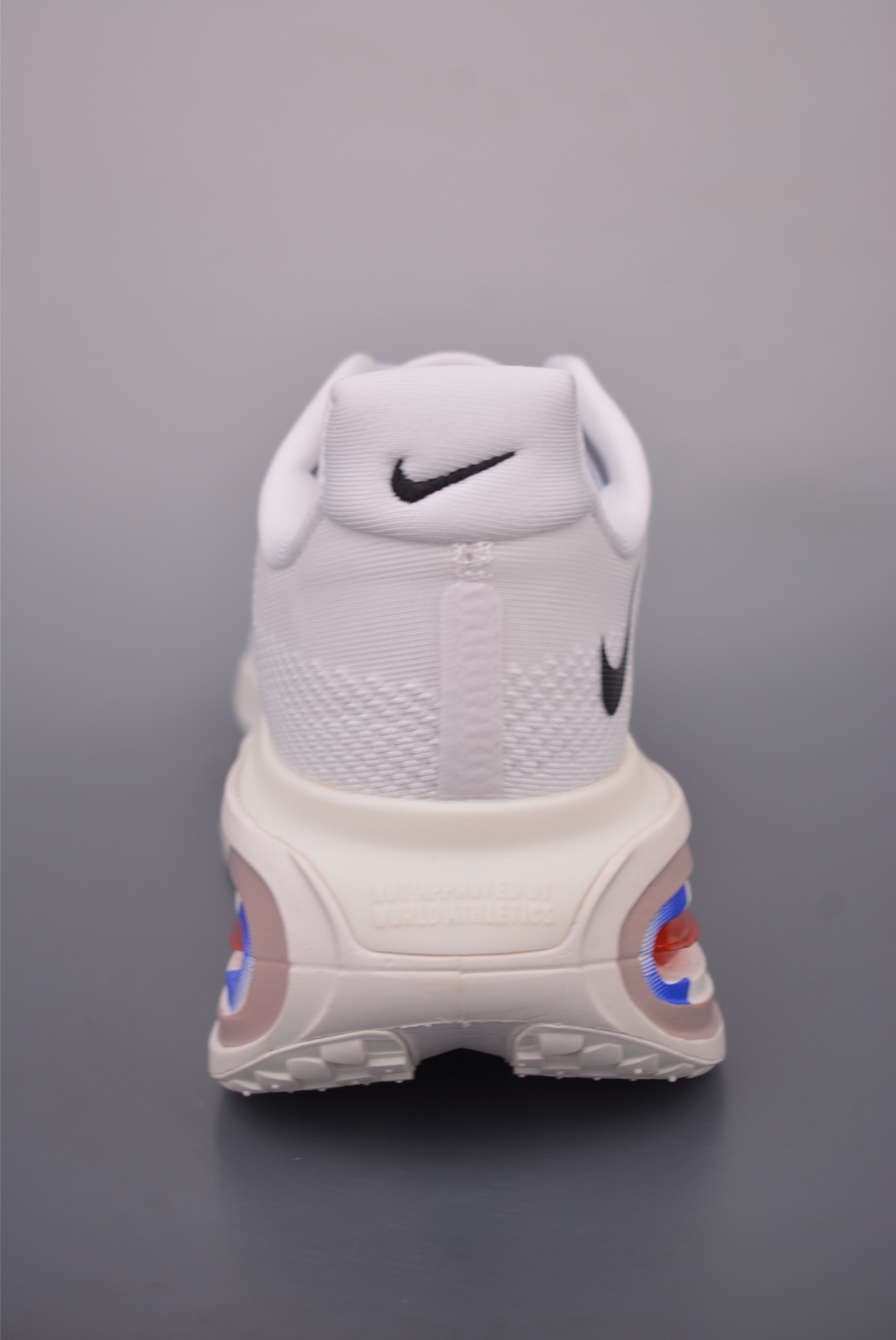 Nike Vomero Premium Air Cushion Running Shoes - Comfortable, Stylish, and Durable 4 i1759269675597 1331 0 3