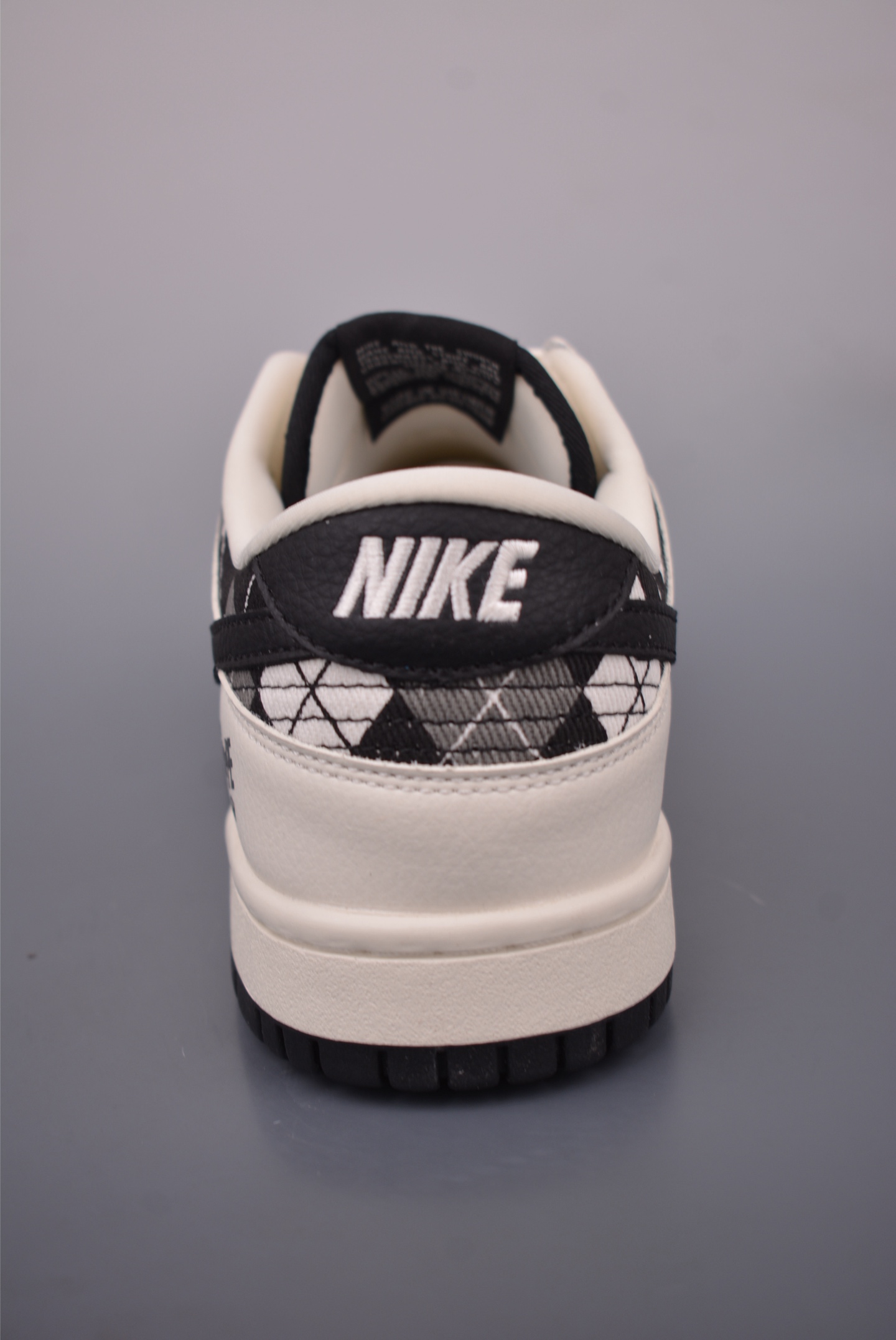 Nike SB Dunk Low Bape Camo,Original Leather, Comfort and Durability 4 i1759270203563 6101 0 3