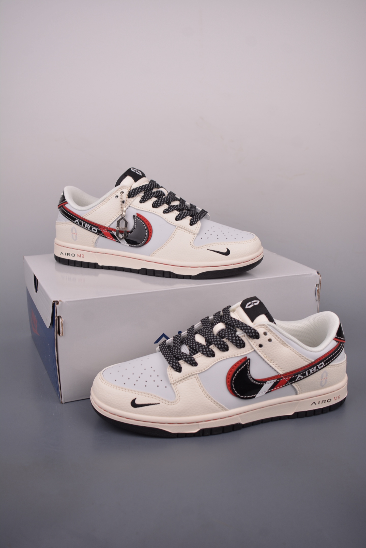 Nike Dunk Low Supreme Stars Mean Green (DJ0318-200) Fashion Sneakers 4 i1759270269719 8638 0 3