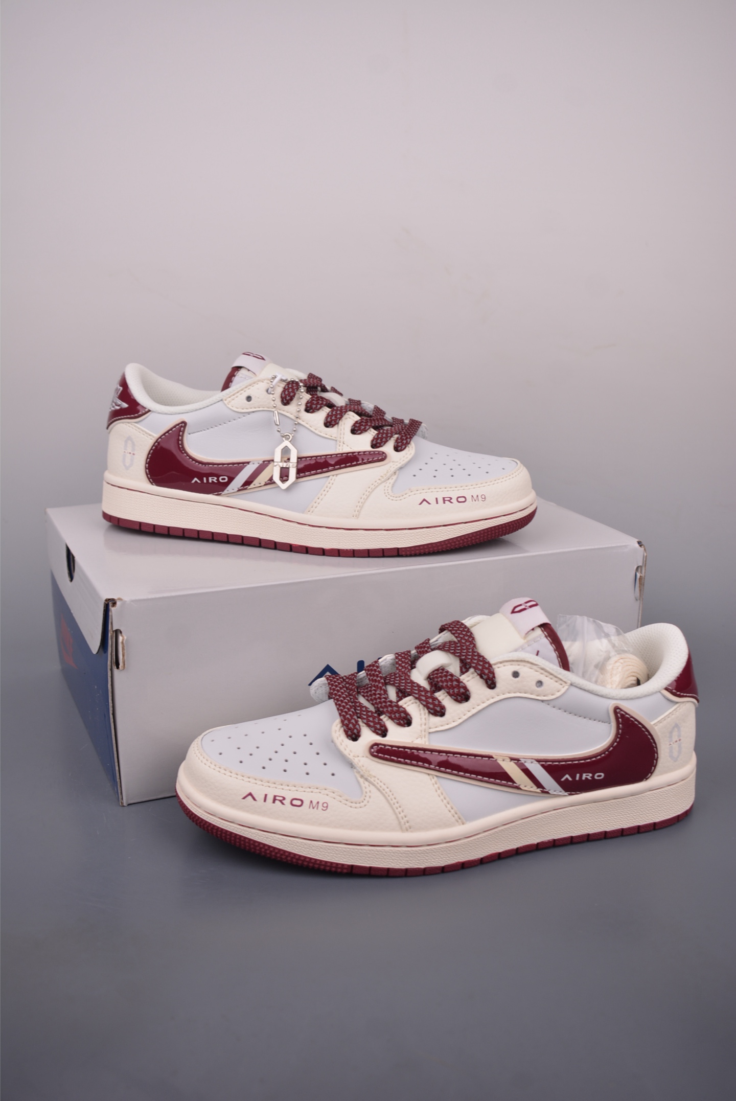 Nike Dunk Low Supreme Stars Mean Green (DJ0318-200) Fashion Sneakers 3 i1759270269767 5110 0 2