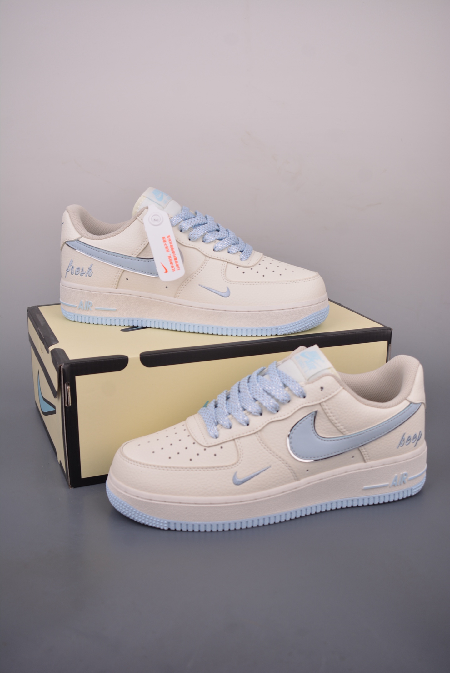 Nike Air Force 1 Low: Classic Style, Modern Comfort - Available Now! 5 i1759270351403 7067 0 4