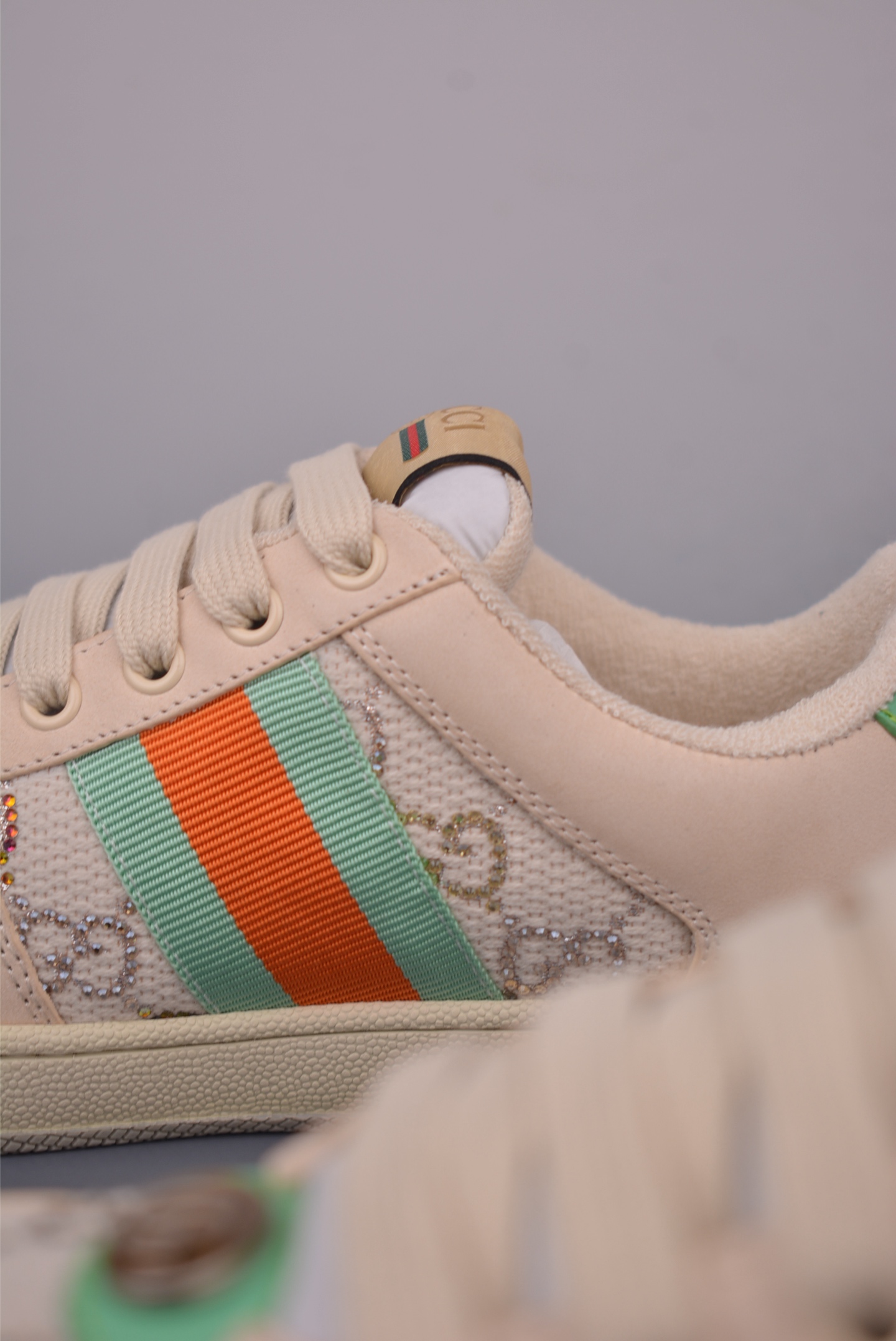 Gucci Screener Sneakers Ivory Leather Dirty Effect, Striped and Logo Detail 8 i1759277287322 5392 0 7