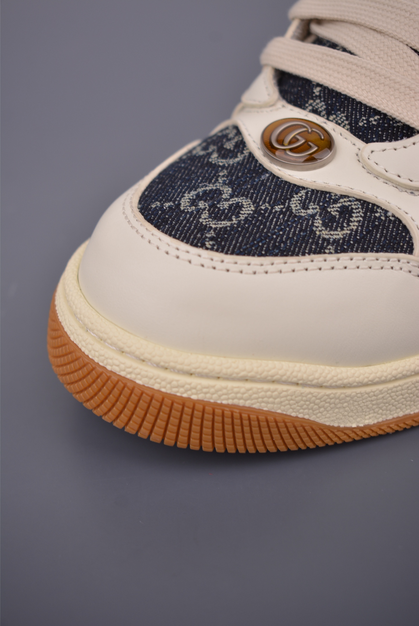 Gucci Screener Sneaker Dirty Effect Leather and Fabric GG 2936 6 i1759282187106 2301 0 5