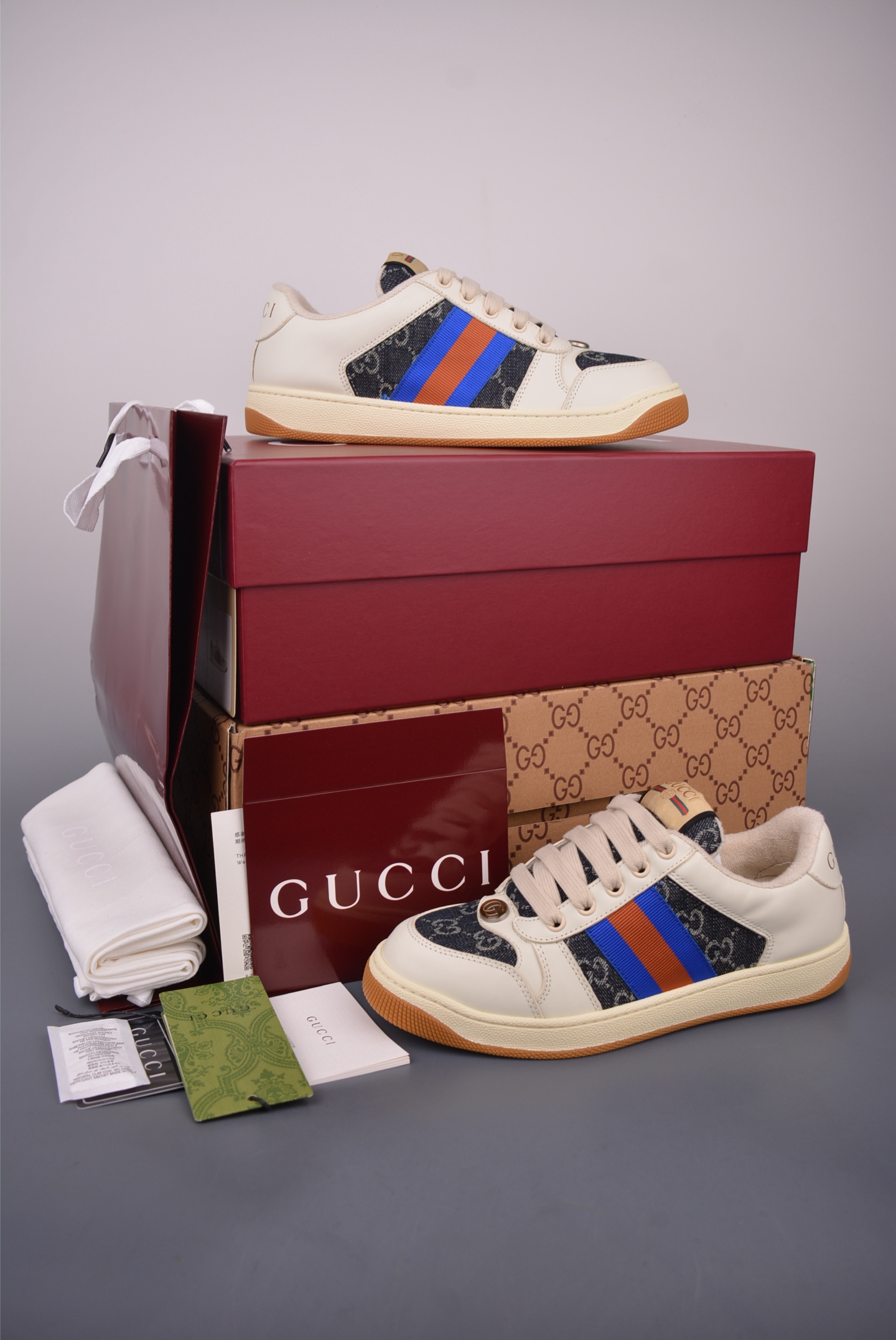 Gucci Screener Sneaker Dirty Effect Leather and Fabric GG 2936 5 i1759282187116 6939 0 4