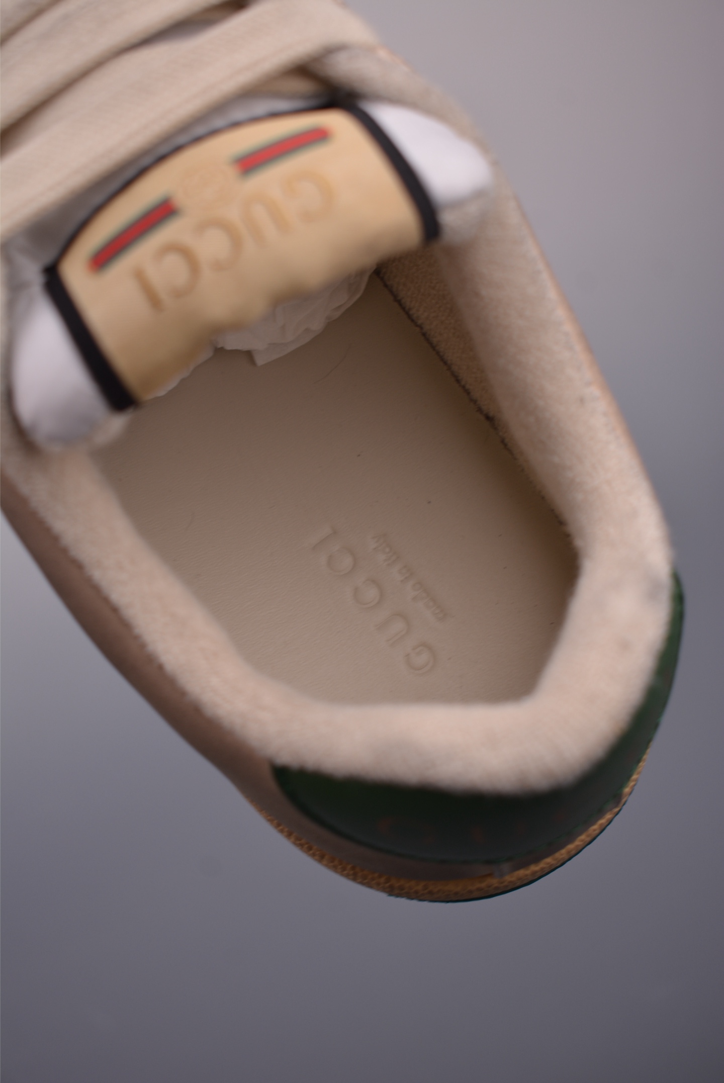 Gucci Screener Leather Sneakers for Women, Vintage Style, Beige and Green 10 i1759282475989 1727 0 8