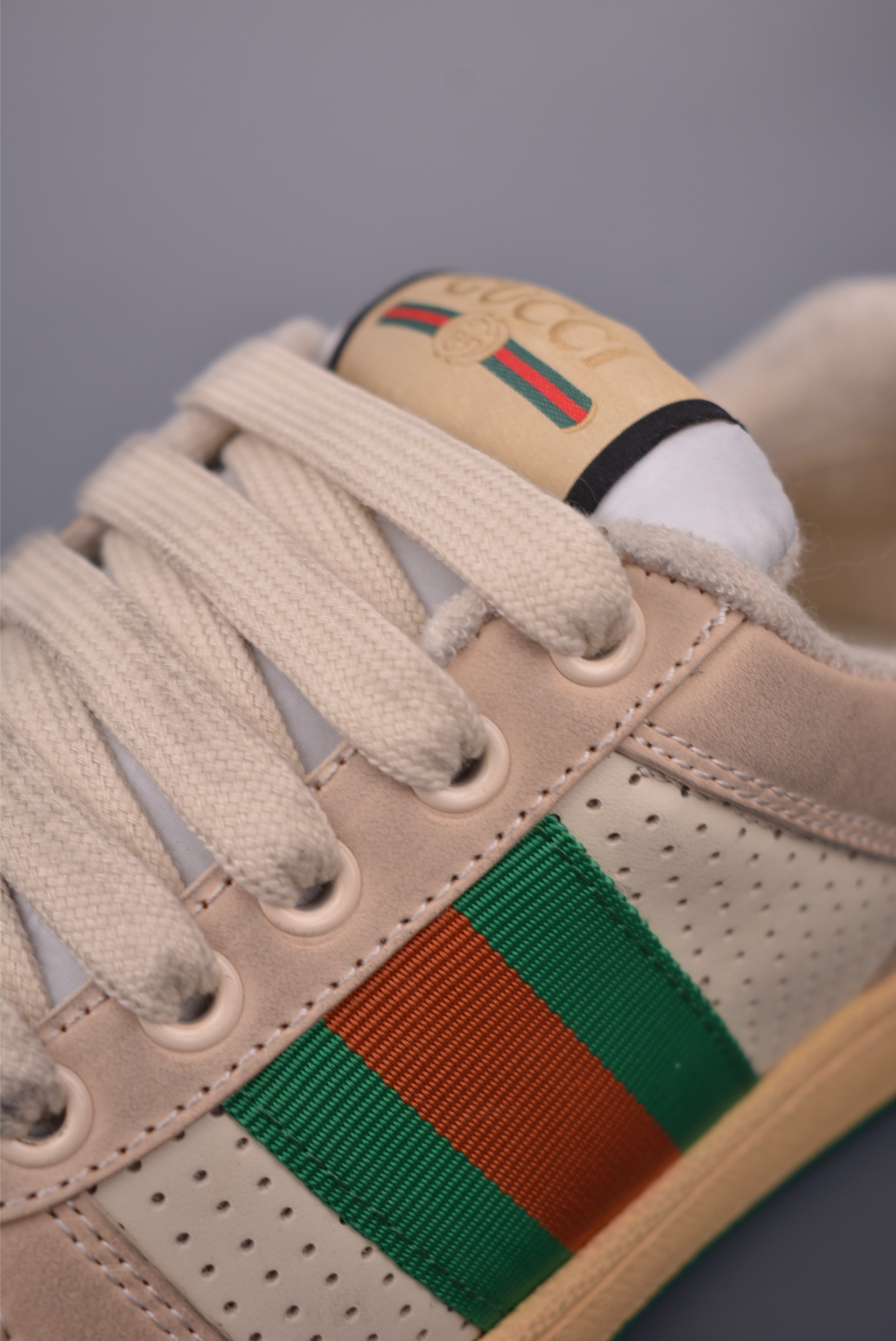 Gucci Screener Leather Sneakers for Women, Vintage Style, Beige and Green 8 i1759282476019 9425 0 6