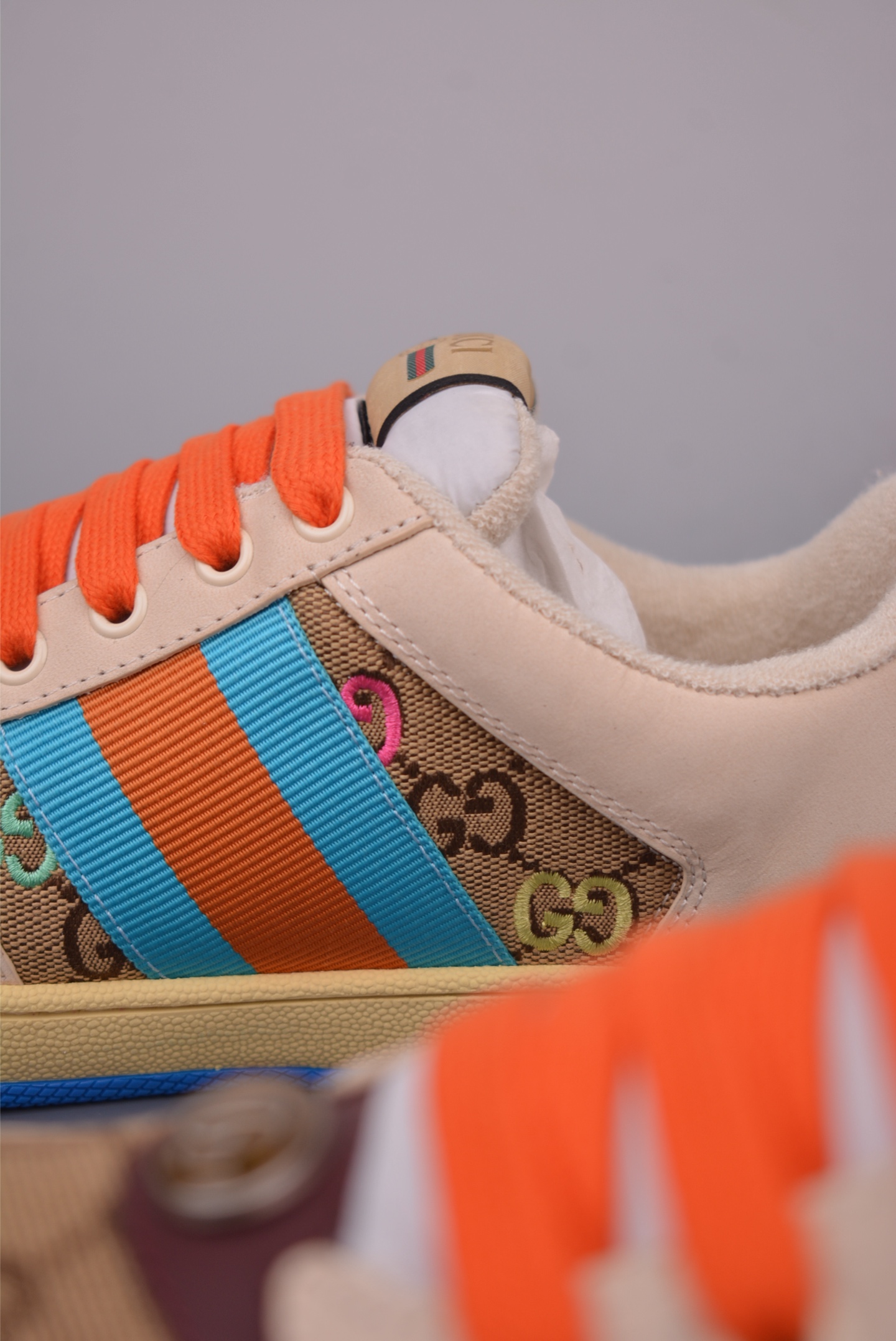 Gucci Screener Sneaker: Distressed Leather, Iconic Design, and Comfort 9 i1759283089505 976 0 7