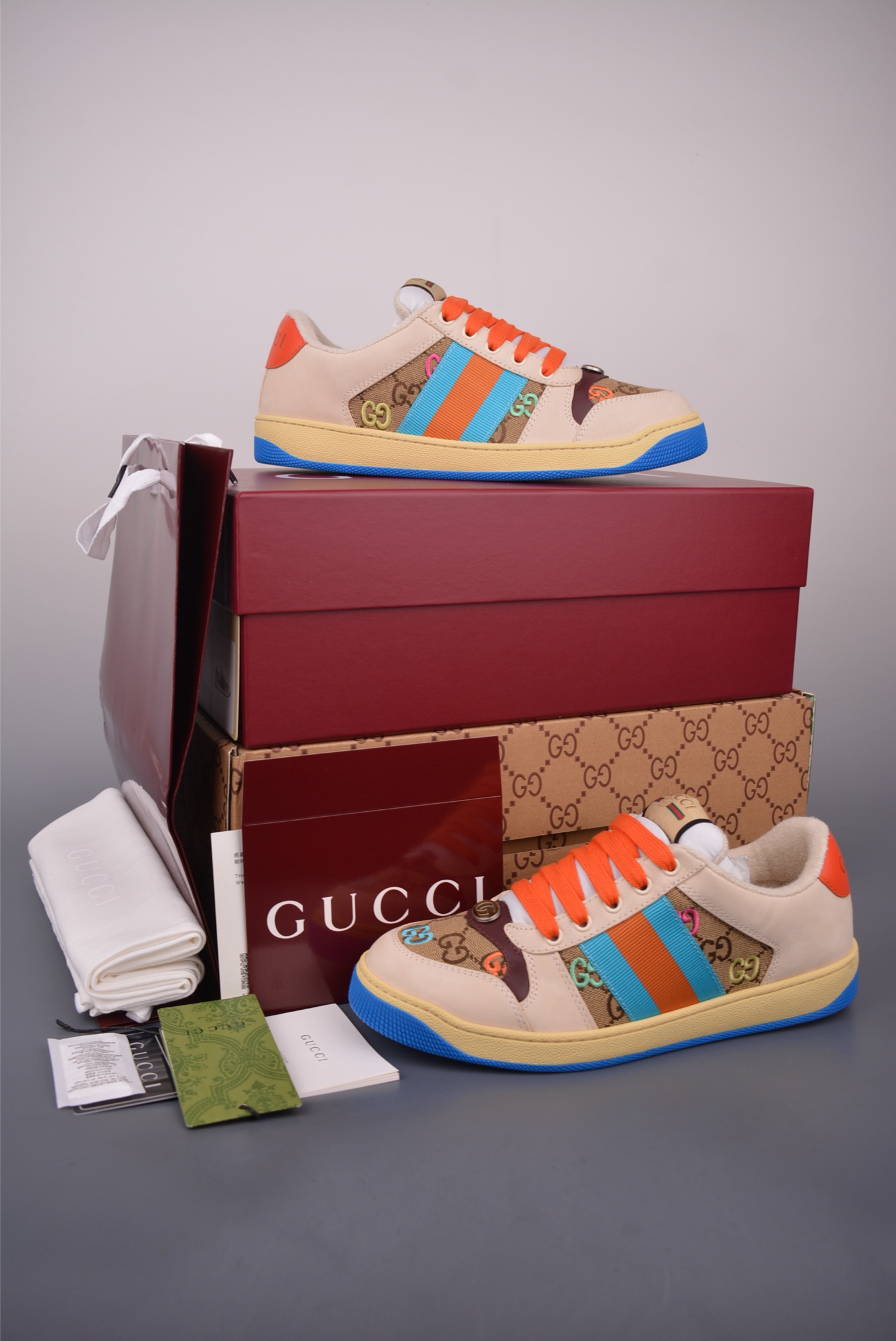 Gucci Screener Sneaker: Distressed Leather, Iconic Design, and Comfort 6 i1759283115036 1633 0 8